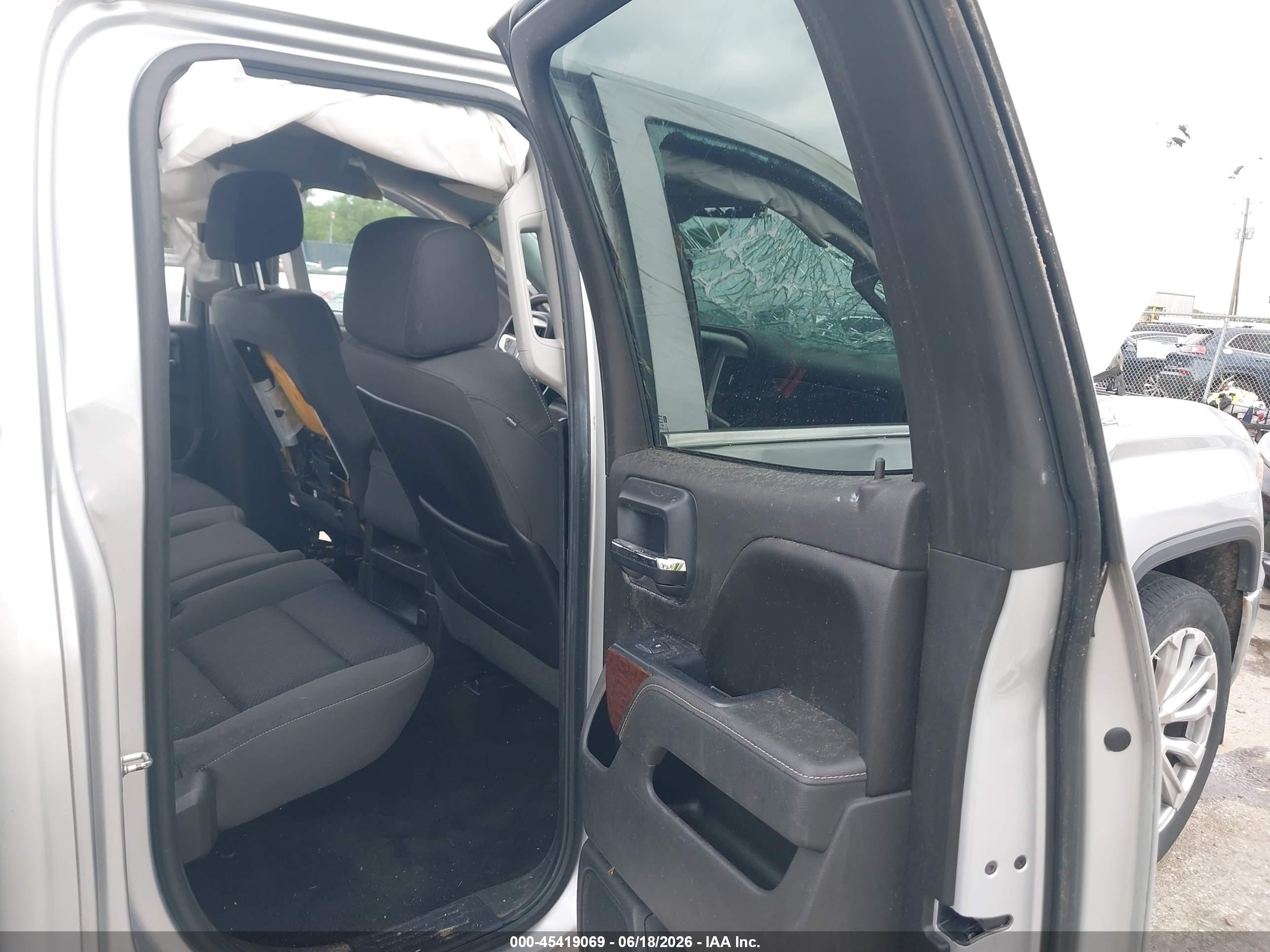2015 Gmc Sierra 1500 Sle Серебряный vin: 1GTV2UEC9FZ220669
