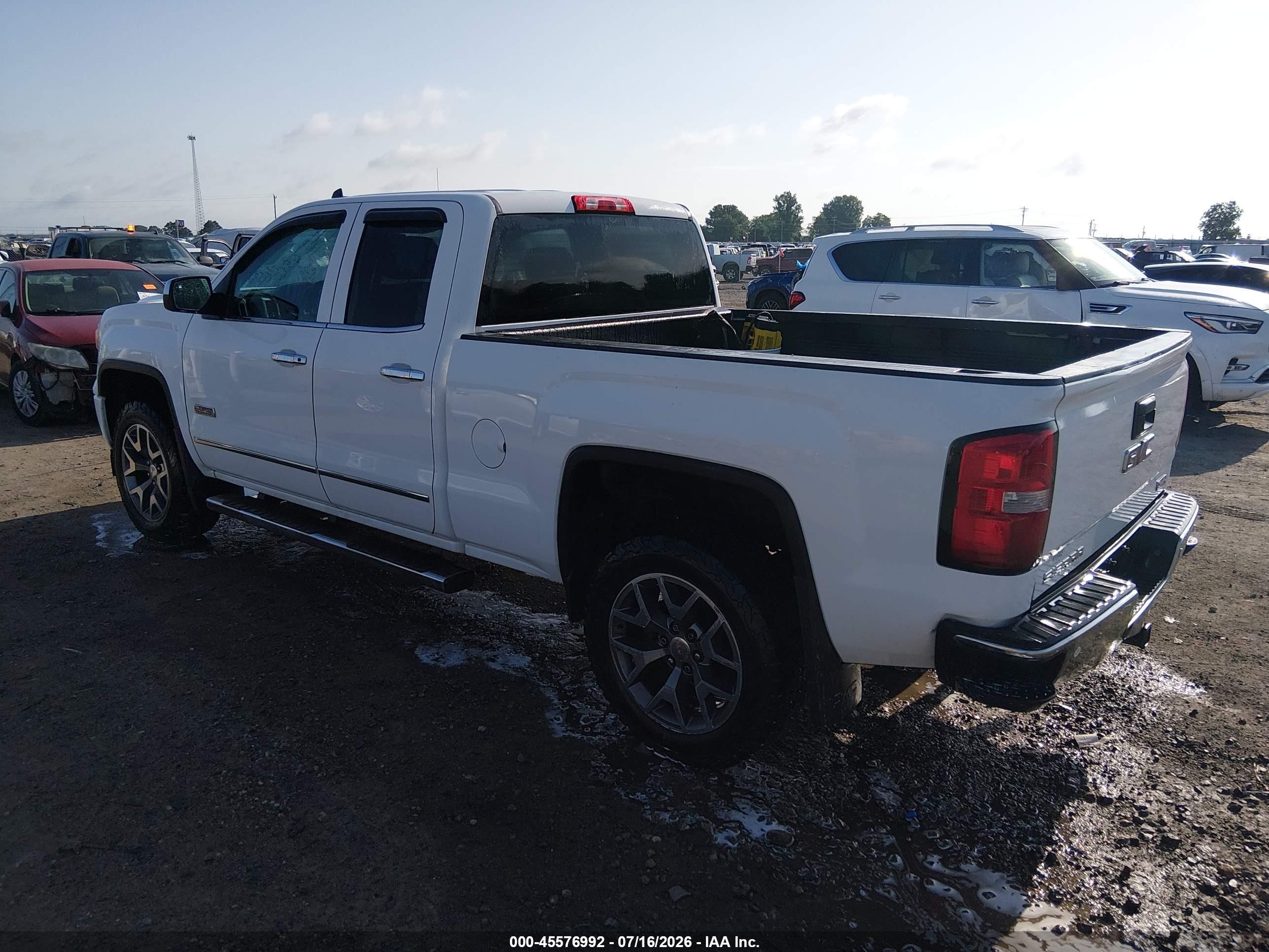 2015 Gmc Sierra 1500 Sle White vin: 1GTV2UEC9FZ226116