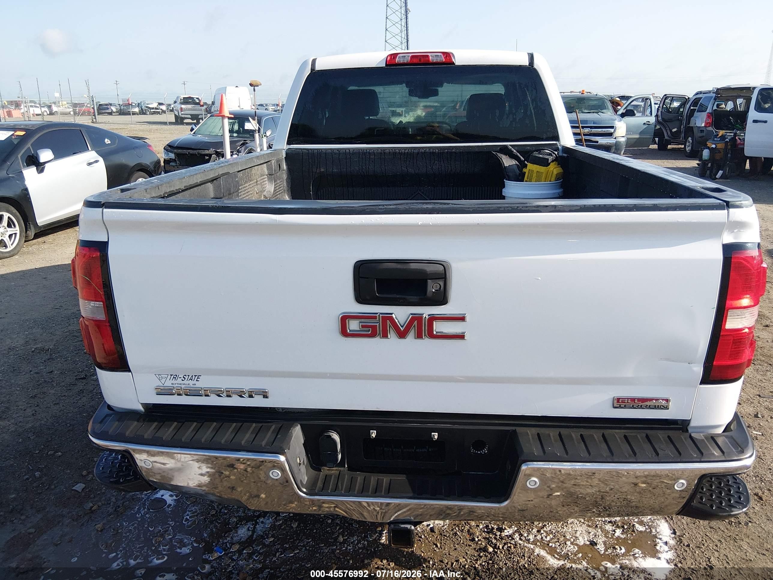 2015 Gmc Sierra 1500 Sle White vin: 1GTV2UEC9FZ226116