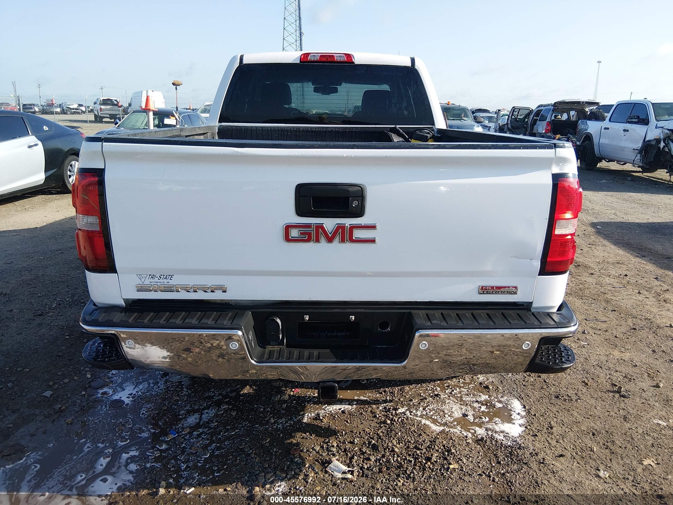 2015 Gmc Sierra 1500 Sle White vin: 1GTV2UEC9FZ226116