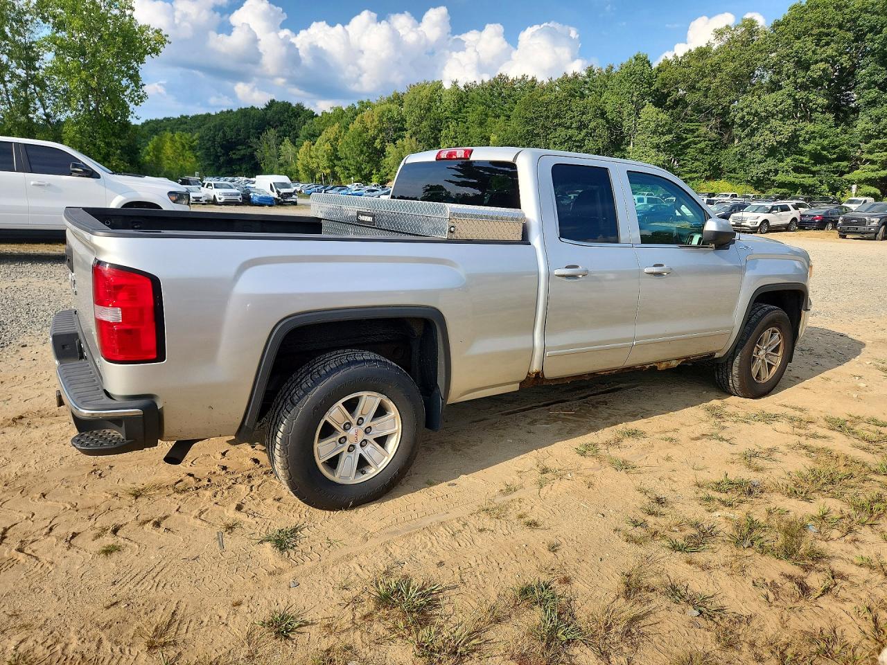 2015 Gmc Sierra K1500 Sle Silver vin: 1GTV2UEC9FZ444492
