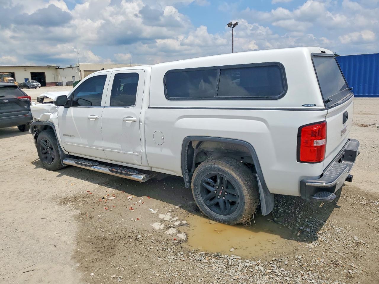 2014 Gmc Sierra K1500 Sle White vin: 1GTV2UECXEZ112236