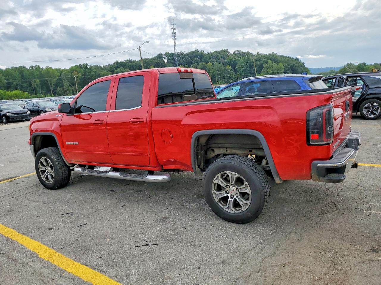 2014 Gmc Sierra K1500 Sle Red vin: 1GTV2UECXEZ177829