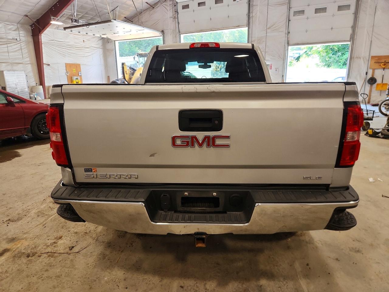 2015 Gmc Sierra K1500 Sle Silver vin: 1GTV2UEH0FZ258836