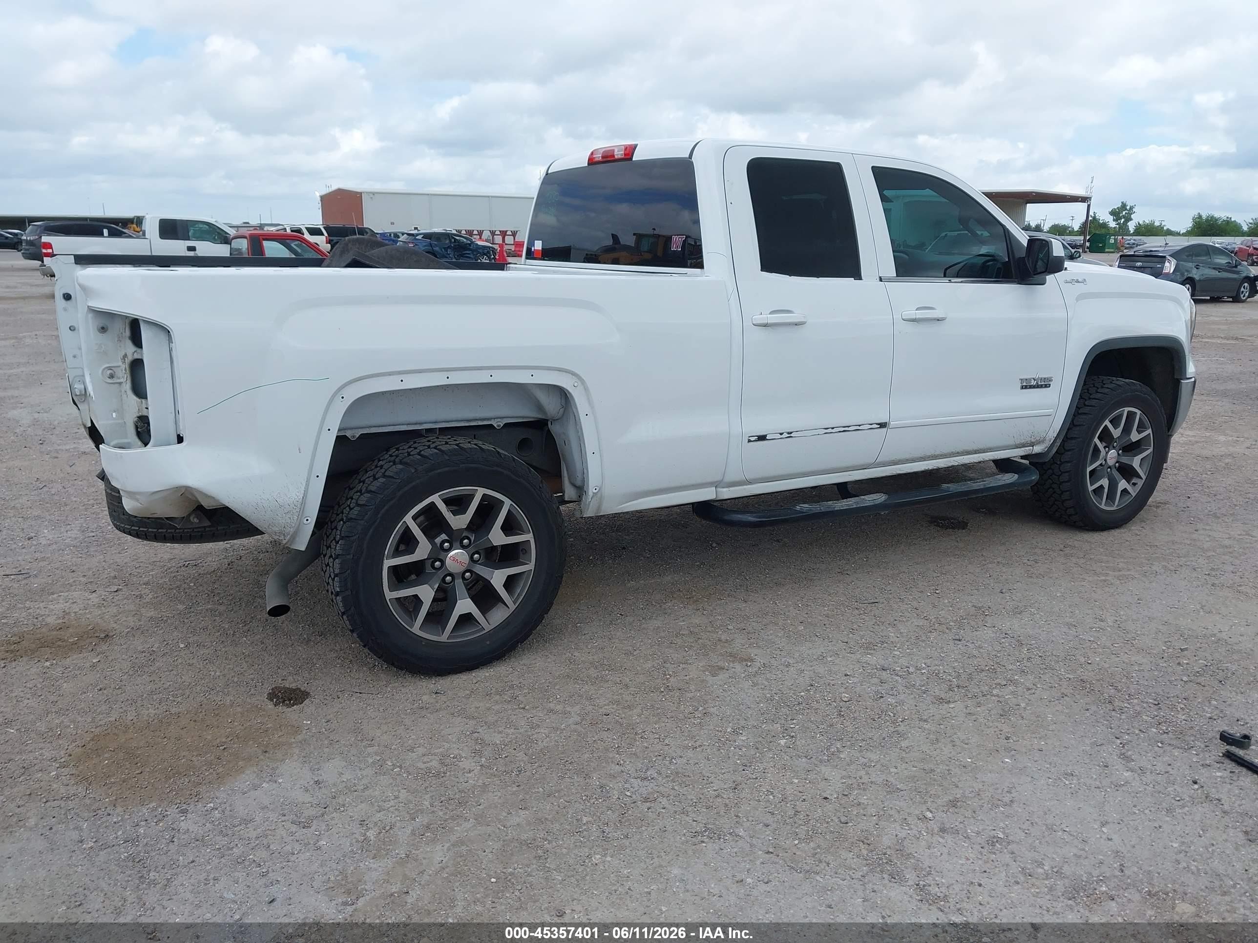 2014 Gmc Sierra 1500 Sle White vin: 1GTV2UEH2EZ217915