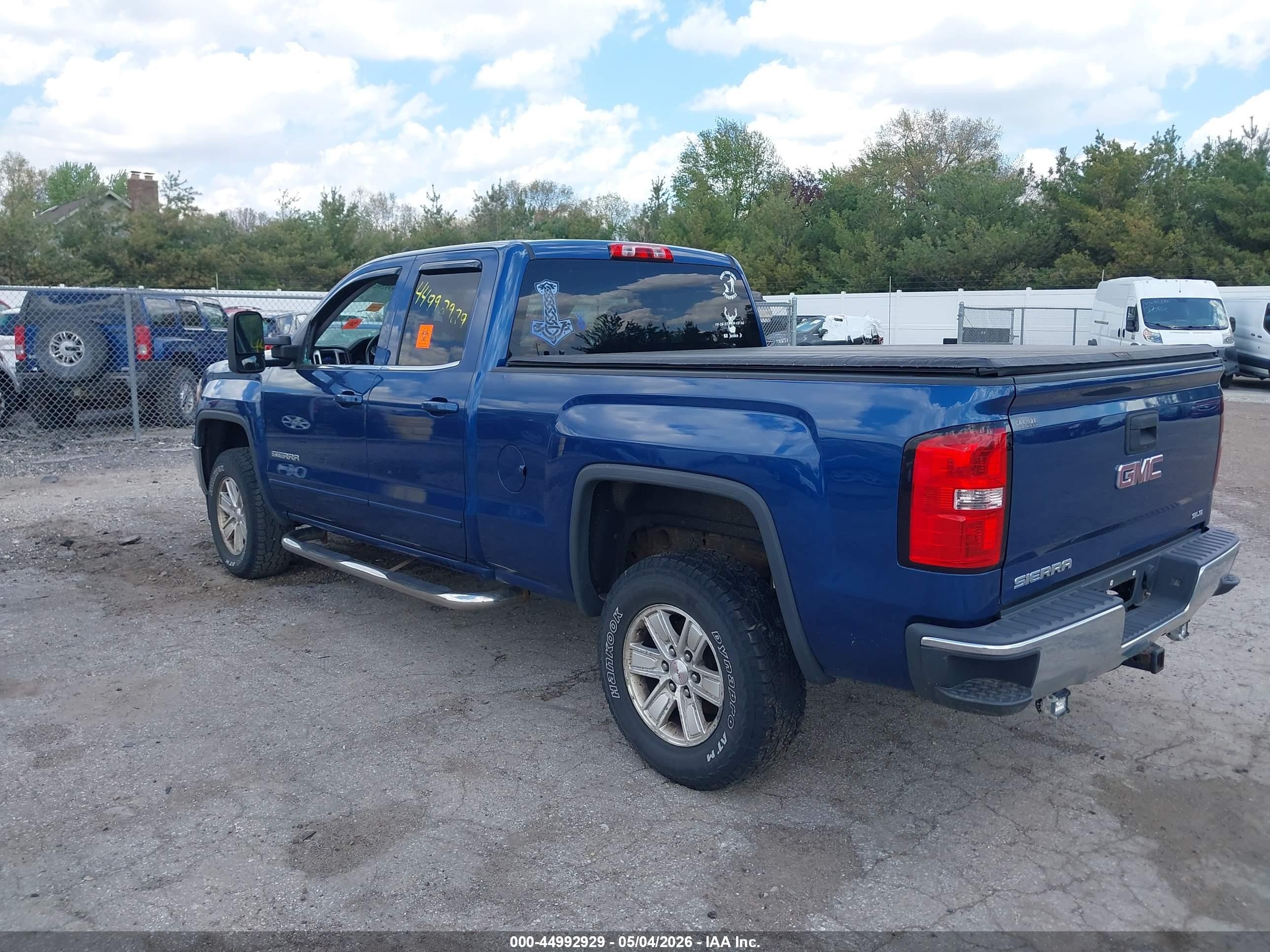 2015 Gmc Sierra 1500 Sle Blue vin: 1GTV2UEH6FZ355653
