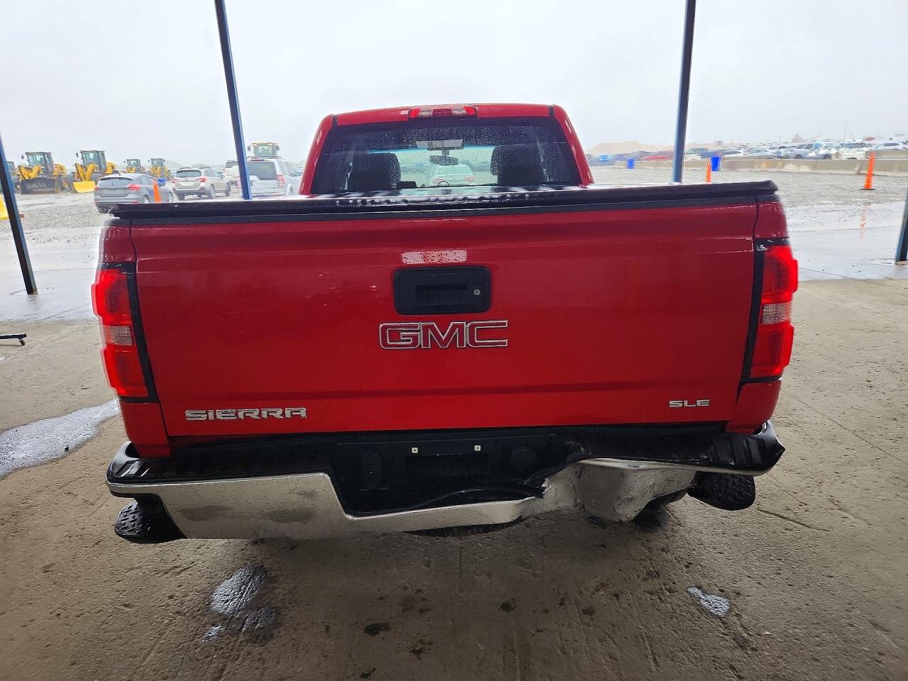 2015 Gmc Sierra K1500 Sle Red vin: 1GTV2UEHXFZ211071