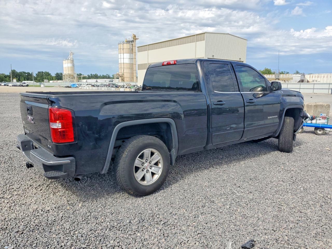 2015 Gmc Sierra K1500 Sle Black vin: 1GTV2UEHXFZ446554