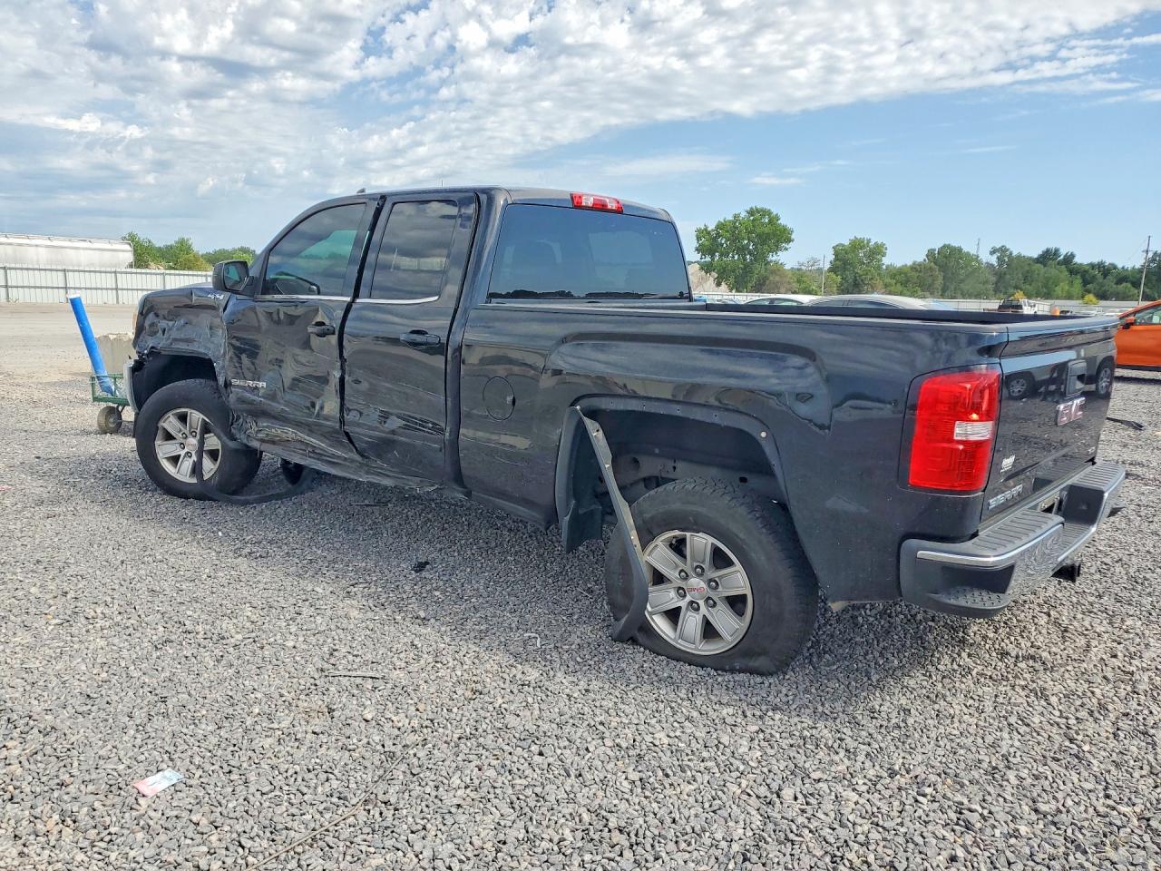 2015 Gmc Sierra K1500 Sle Black vin: 1GTV2UEHXFZ446554
