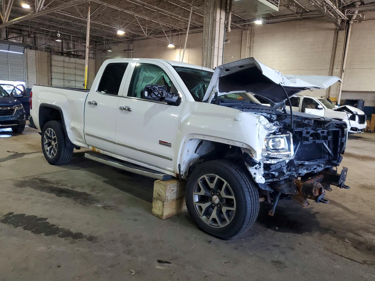 2014 Gmc Sierra K1500 Slt Белый vin: 1GTV2VEC0EZ111635