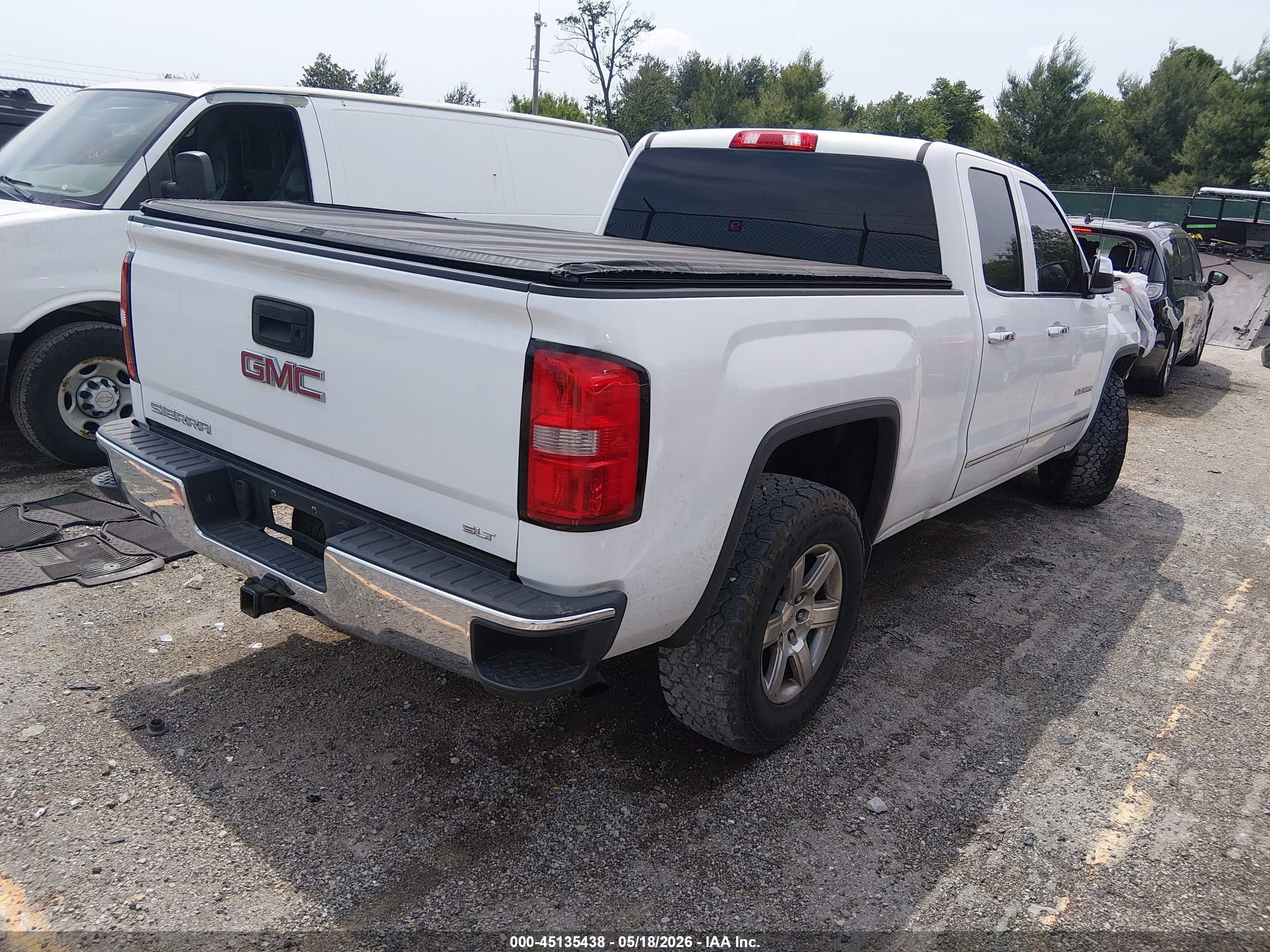 2015 Gmc Sierra 1500 Slt White vin: 1GTV2VEC2FZ342604