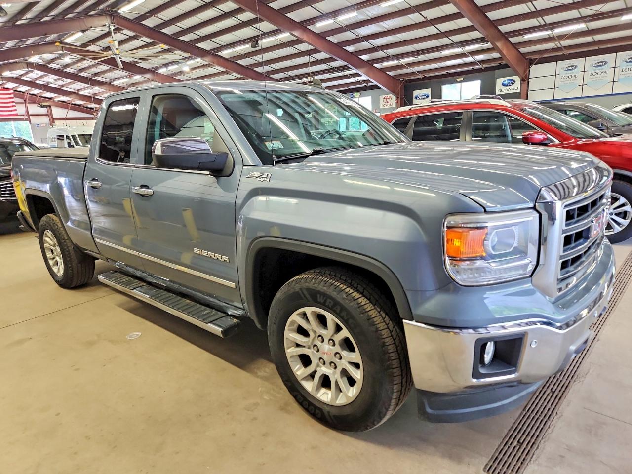 2015 Gmc Sierra Gray vin: 1GTV2VEC3FZ395246