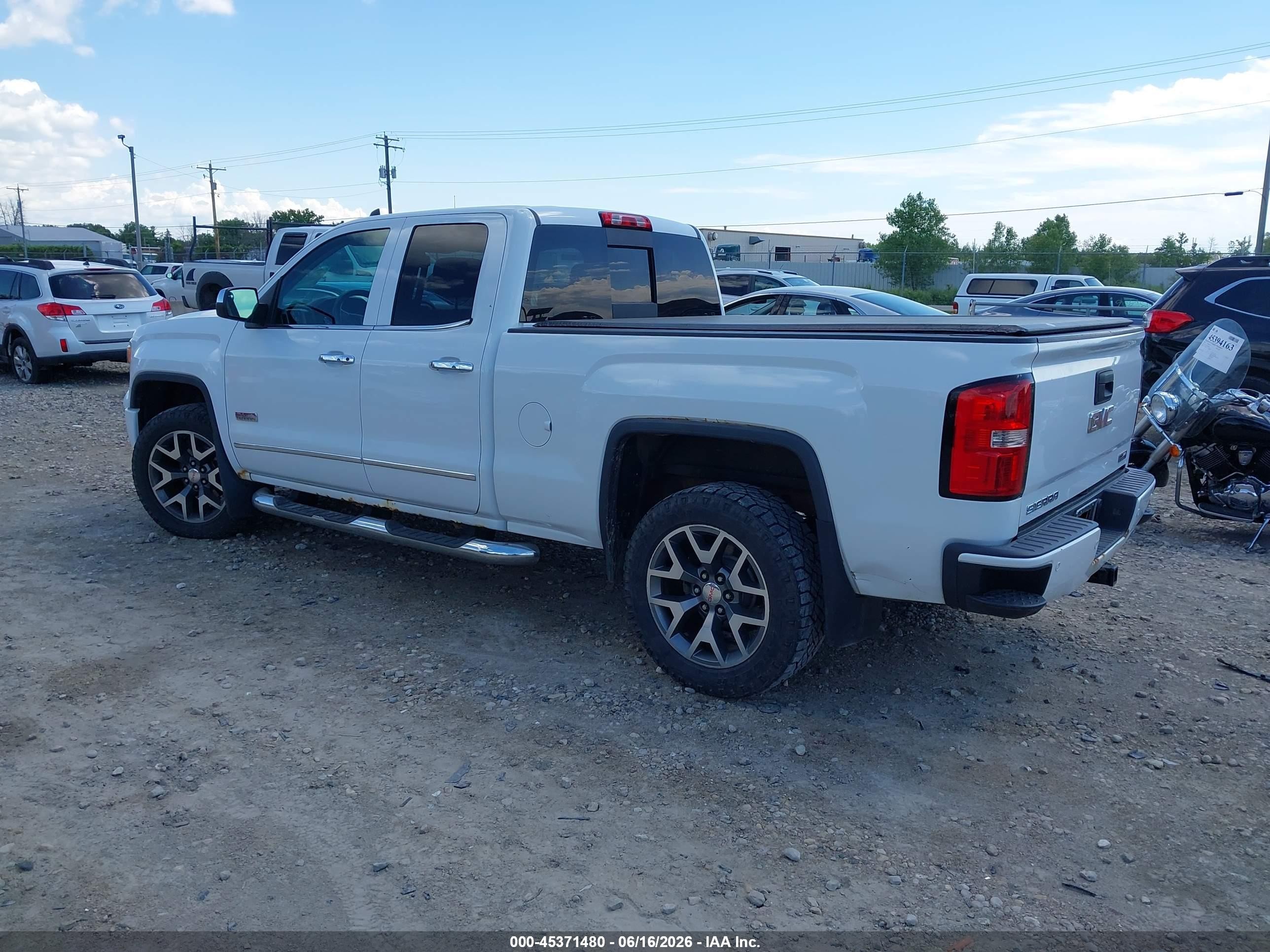 2015 Gmc Sierra 1500 Slt White vin: 1GTV2VEC4FZ167353