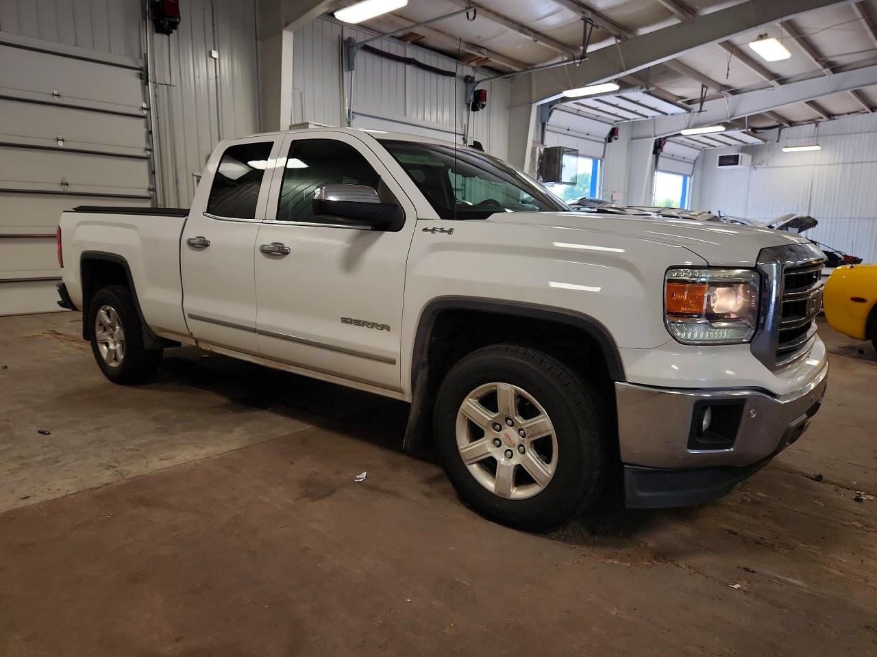2014 Gmc Sierra K1500 Slt White vin: 1GTV2VEC8EZ327460