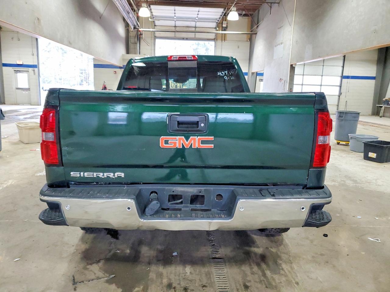 2015 Gmc Sierra K1500 Slt Зеленый vin: 1GTV2VEC8FZ244239