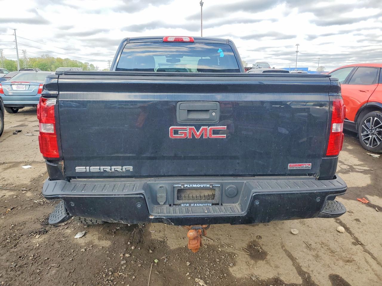 2015 Gmc Sierra K1500 Slt Черный vin: 1GTV2VEC8FZ385988