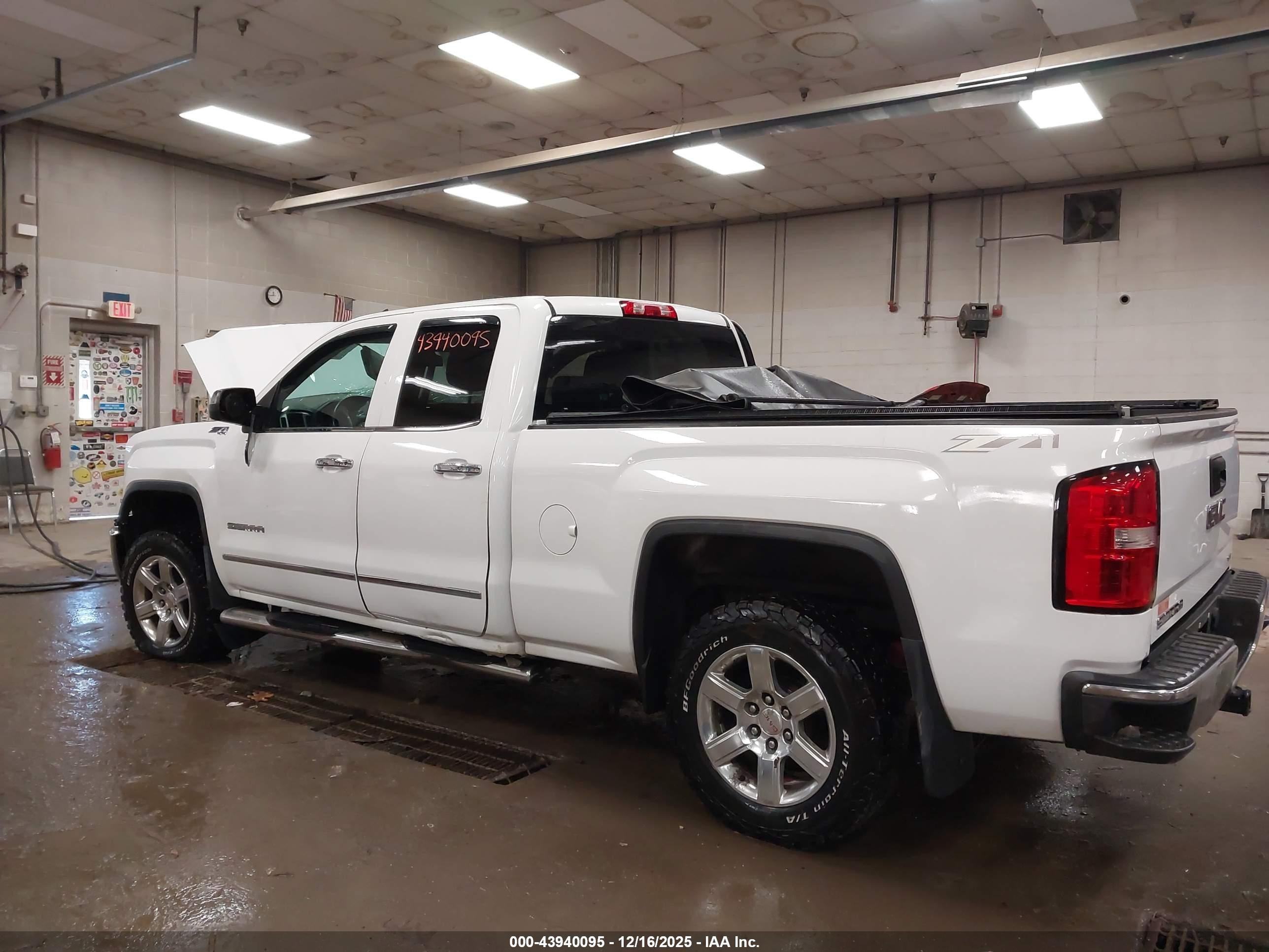 2014 Gmc Sierra 1500 Slt White vin: 1GTV2VECXEZ375753