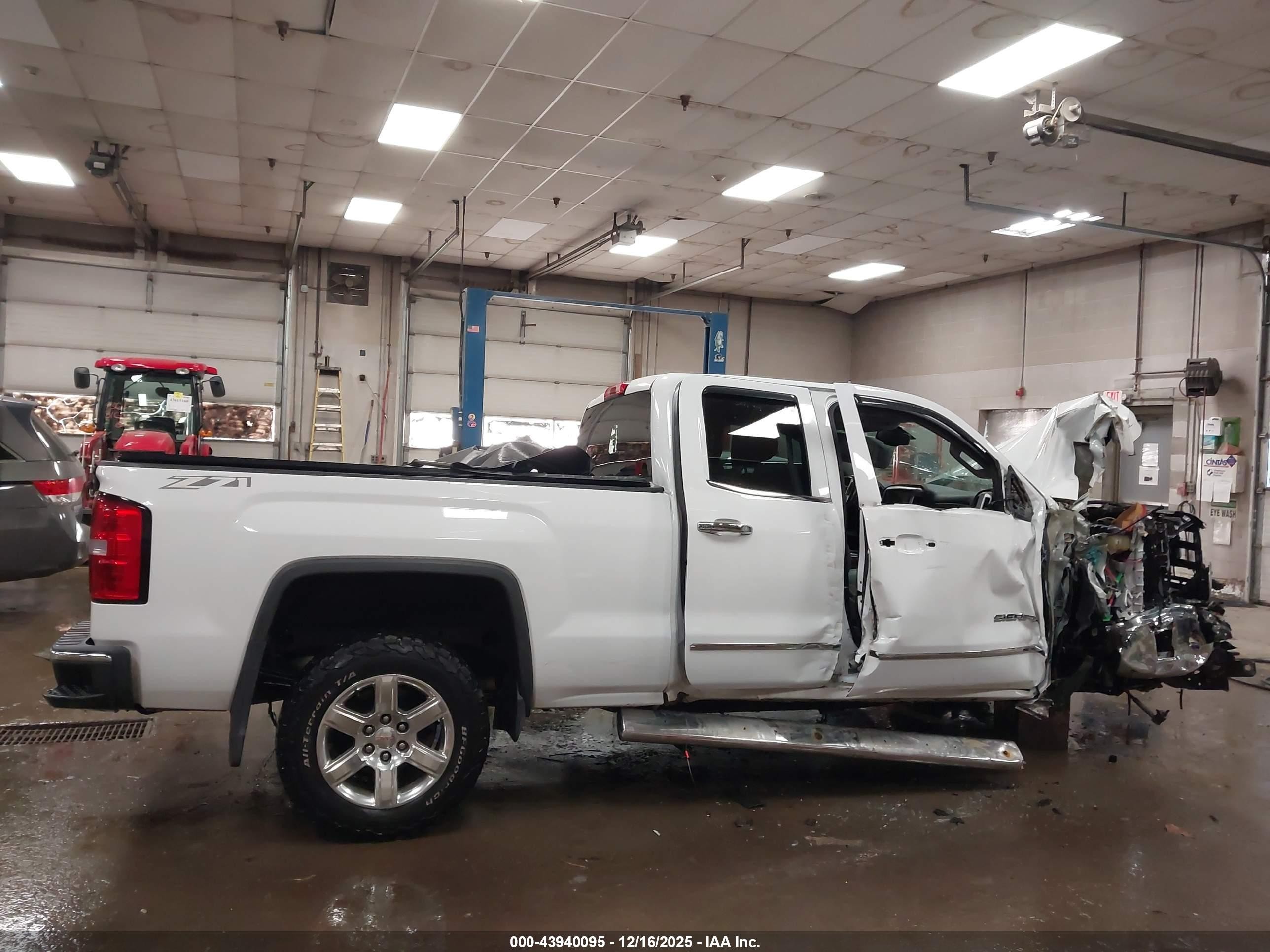 2014 Gmc Sierra 1500 Slt White vin: 1GTV2VECXEZ375753
