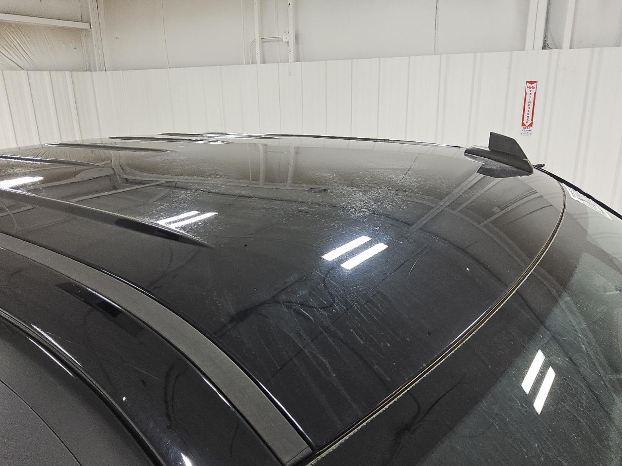 2015 Gmc Sierra K1500 Slt Black vin: 1GTV2VECXFZ399682 Damage: Roof, Heavy Scratch, 3 To 4 Inches