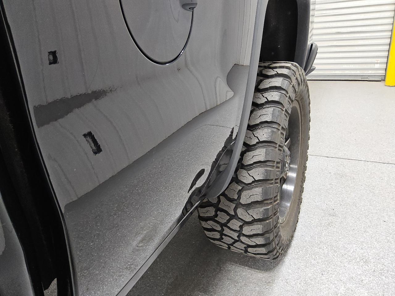 2015 Gmc Sierra K1500 Slt Black vin: 1GTV2VECXFZ399682 Damage: Left Bed Side, Multiple Dents/Paint Damage, 3
