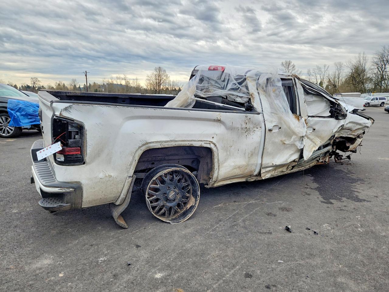 2015 Gmc Sierra K1500 Slt White vin: 1GTV2VEJ2FZ264291