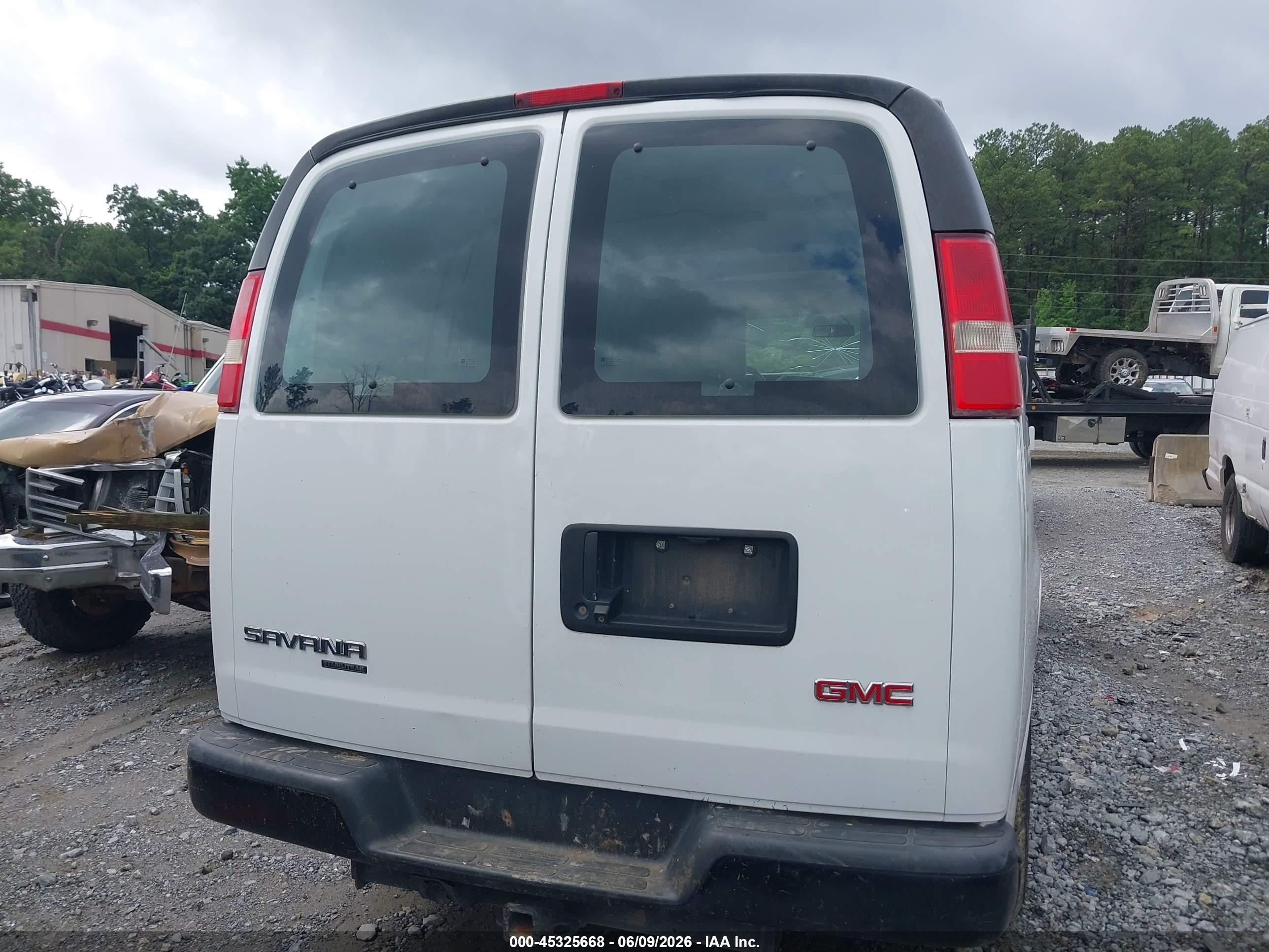 2016 Gmc Savana 2500 Work Van White vin: 1GTW7AFF3G1180943