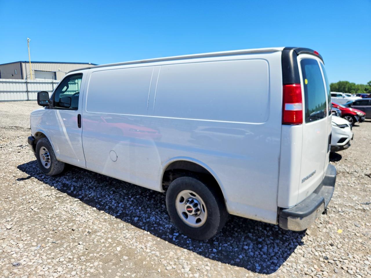 2017 Gmc Savana G2500 White vin: 1GTW7AFF7H1907762