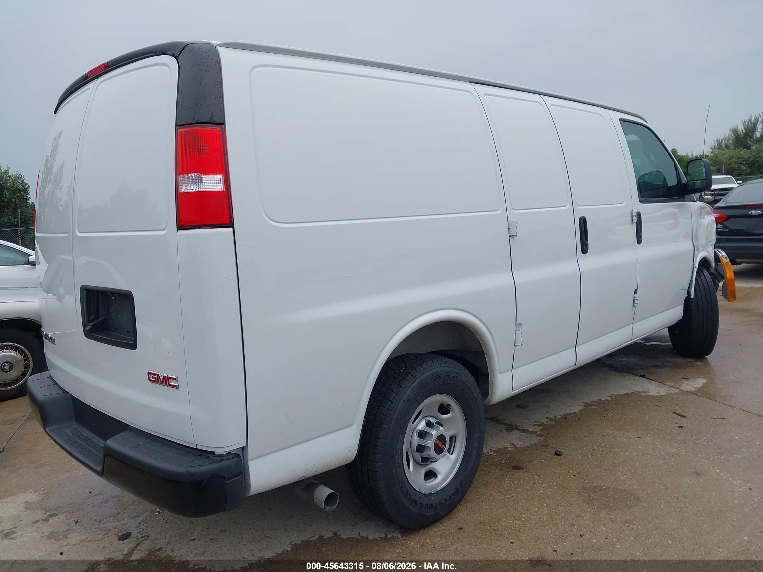 2025 Gmc Savana Cargo Rwd 2500 Regular Wheelbase Work Van White vin: 1GTW7AFP3S1213523