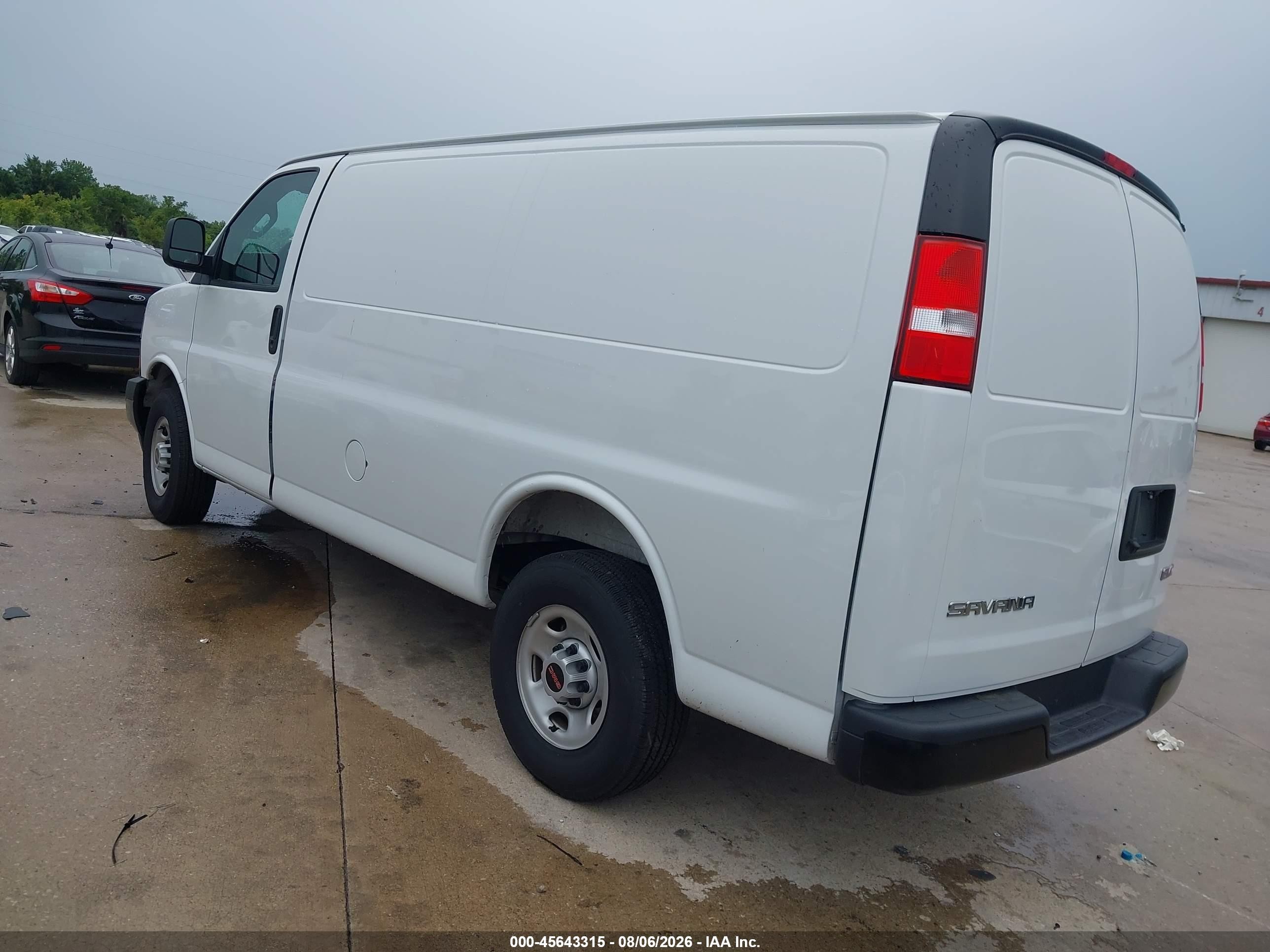 2025 Gmc Savana Cargo Rwd 2500 Regular Wheelbase Work Van White vin: 1GTW7AFP3S1213523