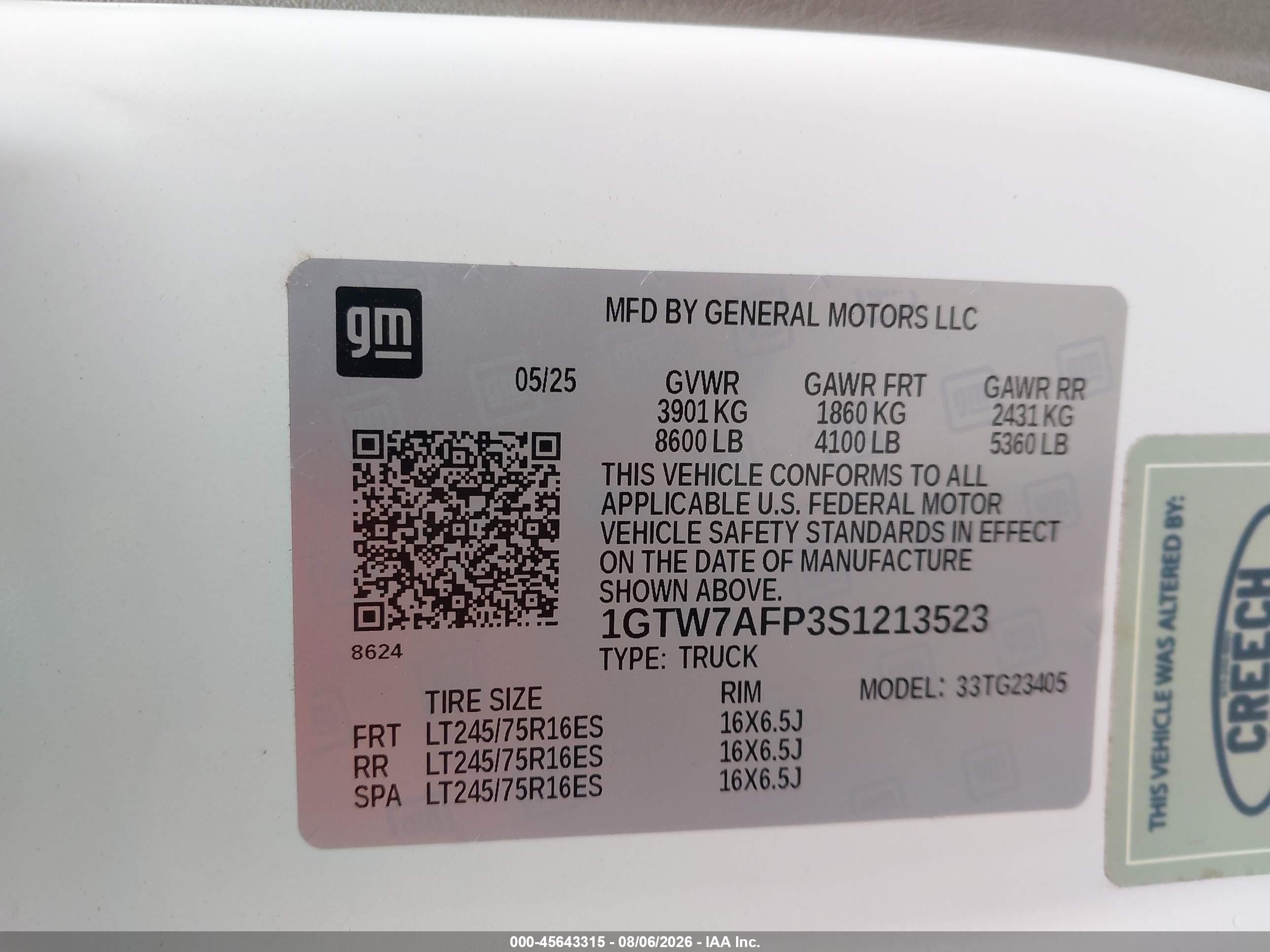 2025 Gmc Savana Cargo Rwd 2500 Regular Wheelbase Work Van White vin: 1GTW7AFP3S1213523