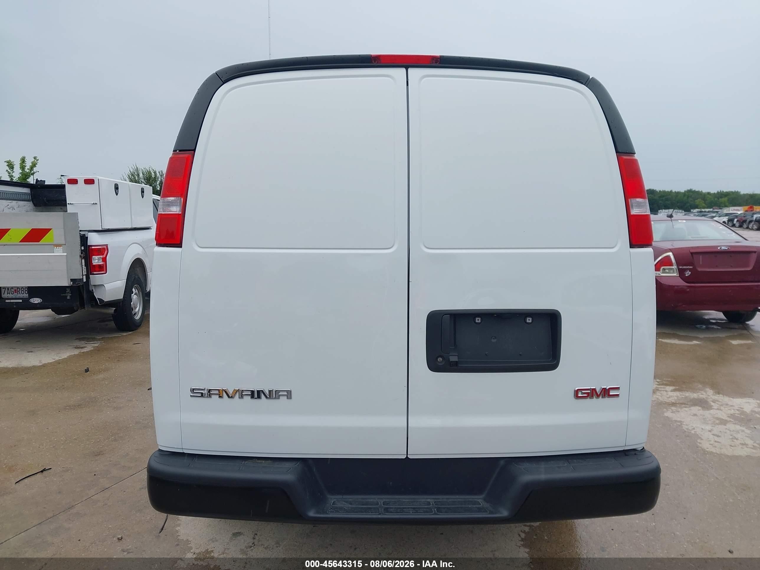 2025 Gmc Savana Cargo Rwd 2500 Regular Wheelbase Work Van White vin: 1GTW7AFP3S1213523