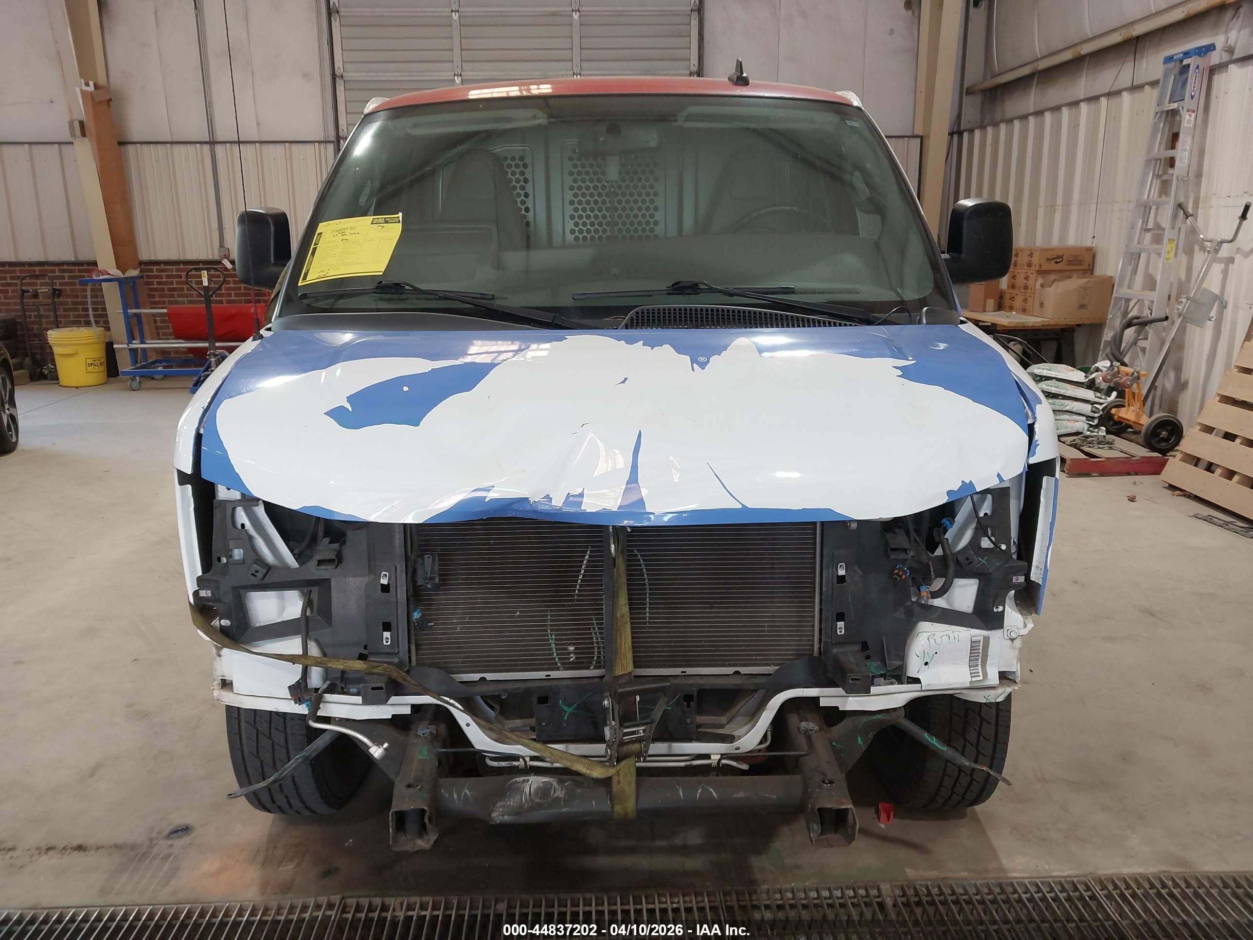 2023 Gmc Savana Cargo Rwd 2500 Regular Wheelbase Work Van White vin: 1GTW7AFP5P1108392