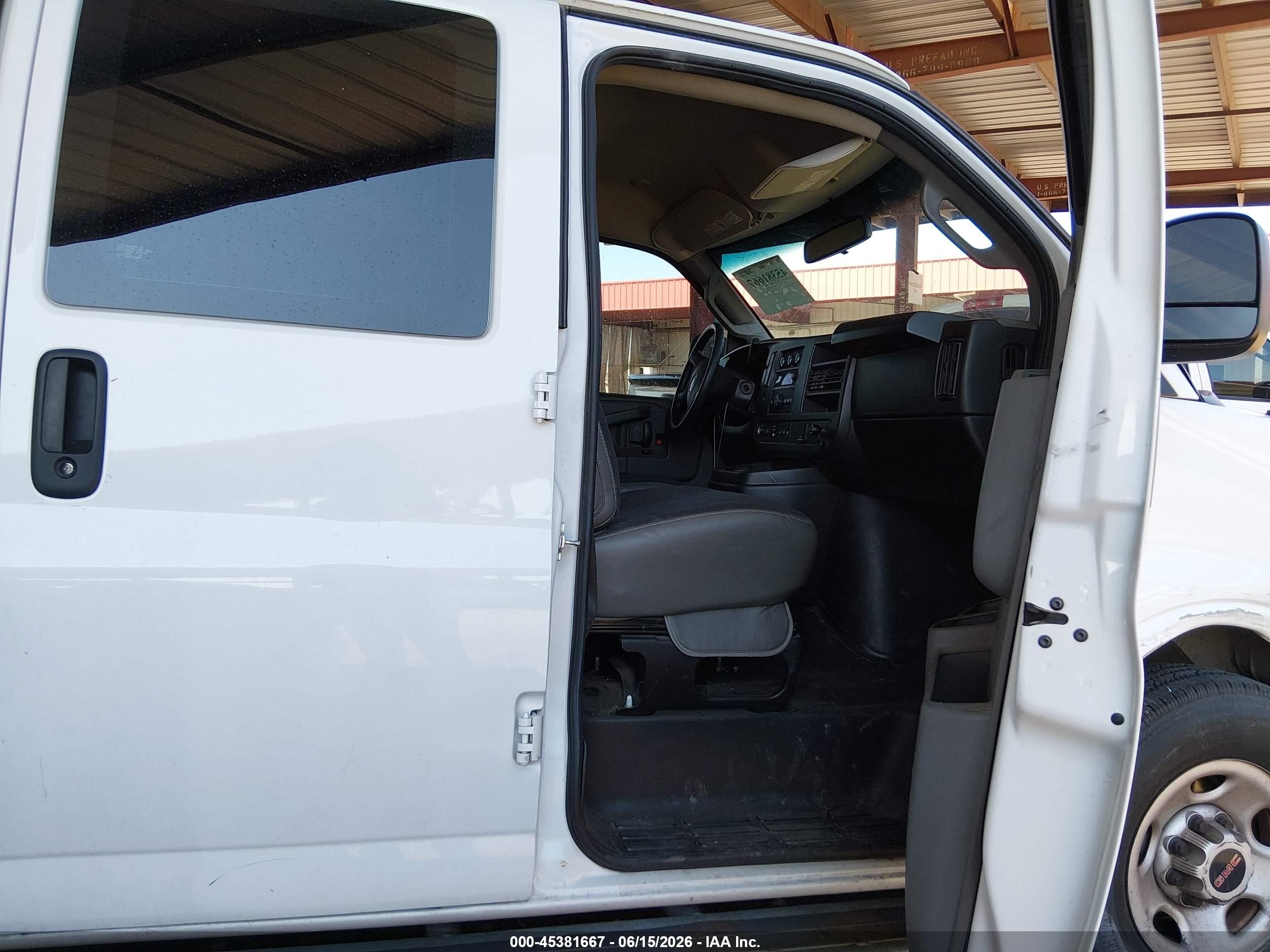2022 Gmc Savana Cargo Rwd 2500 Regular Wheelbase Work Van White vin: 1GTW7AFP7N1156330