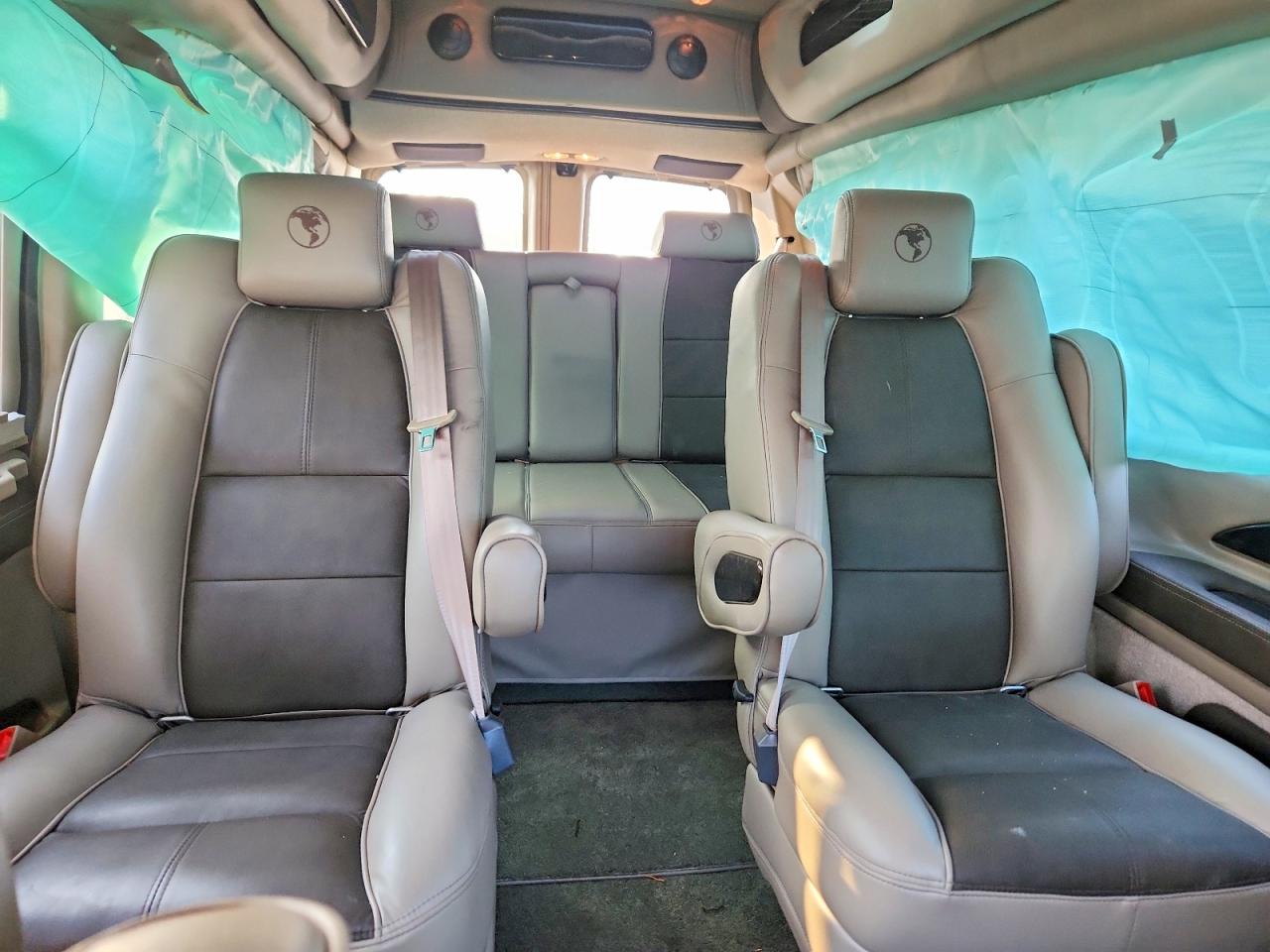 2021 Gmc Savana G2500 Tan vin: 1GTW7AFP8M1250280