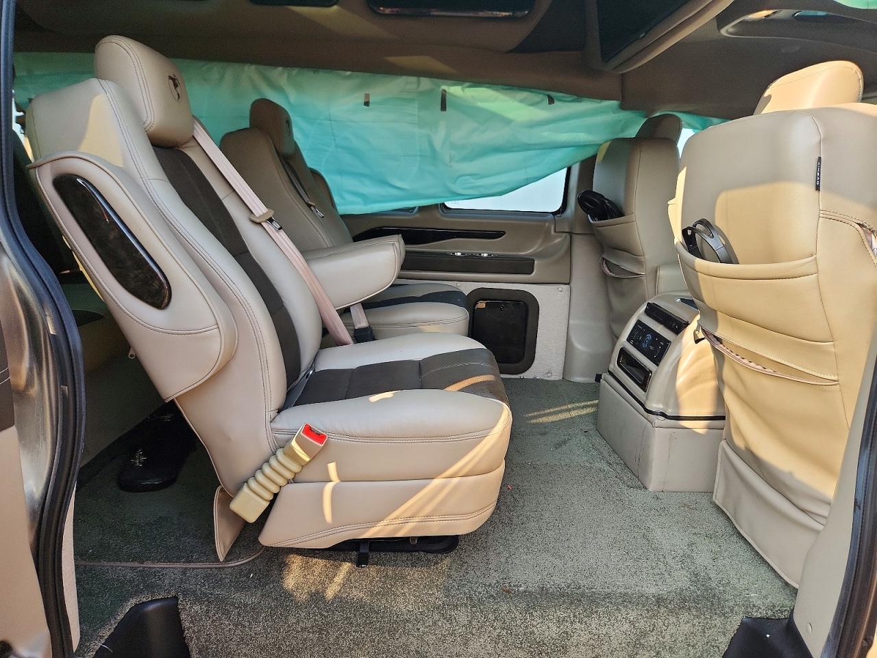 2021 Gmc Savana G2500 Tan vin: 1GTW7AFP8M1250280