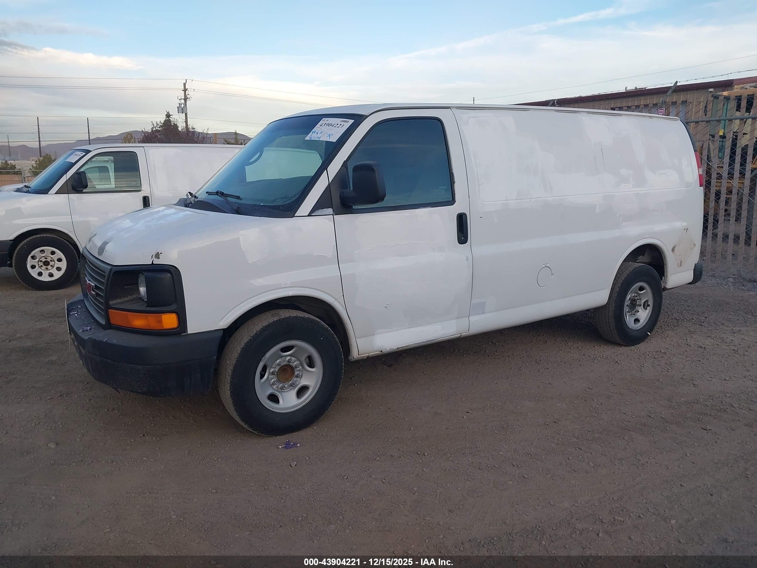 2012 Gmc Savana 2500 Work Van White vin: 1GTW7FCA0C1141453