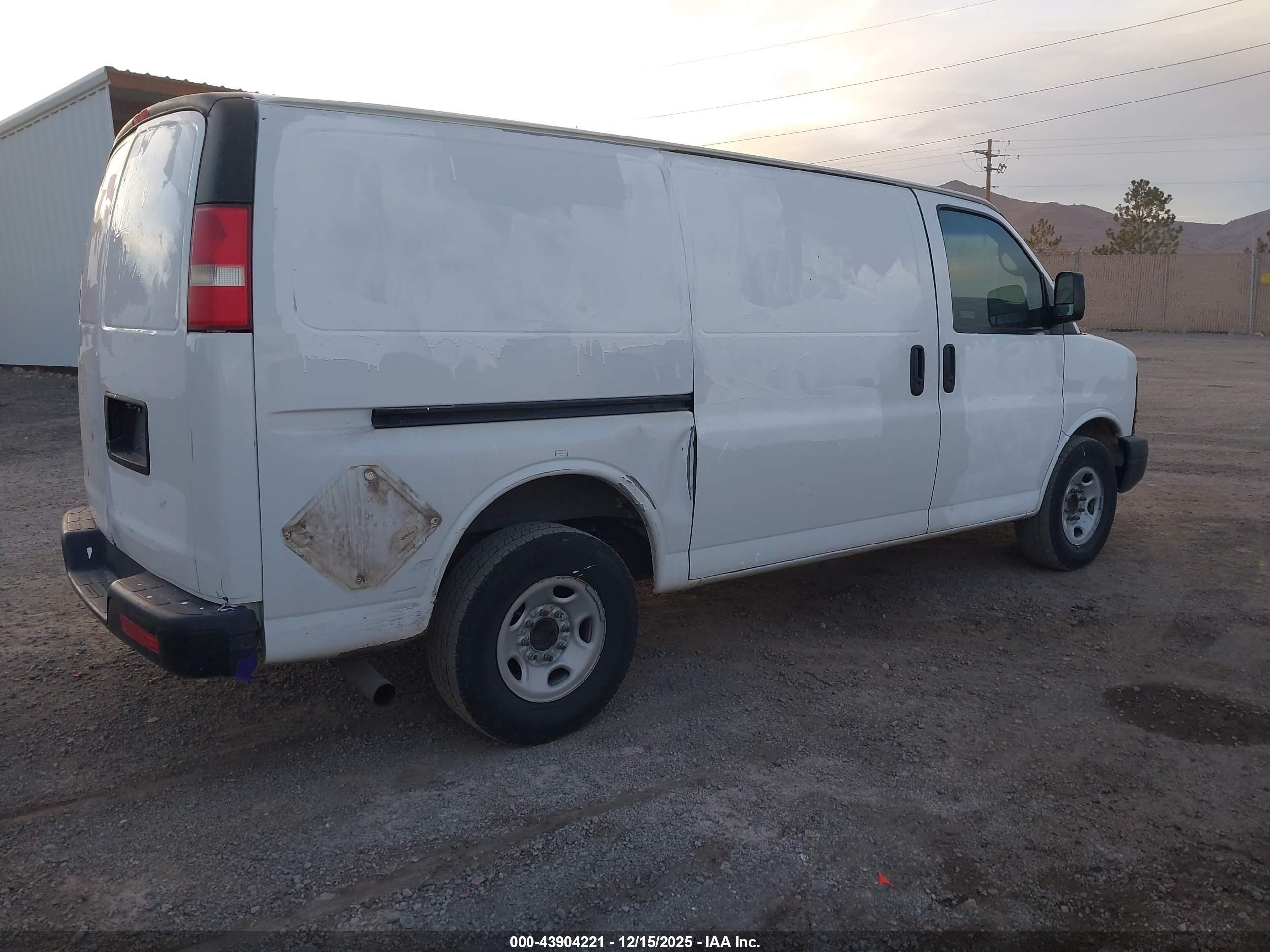 2012 Gmc Savana 2500 Work Van White vin: 1GTW7FCA0C1141453