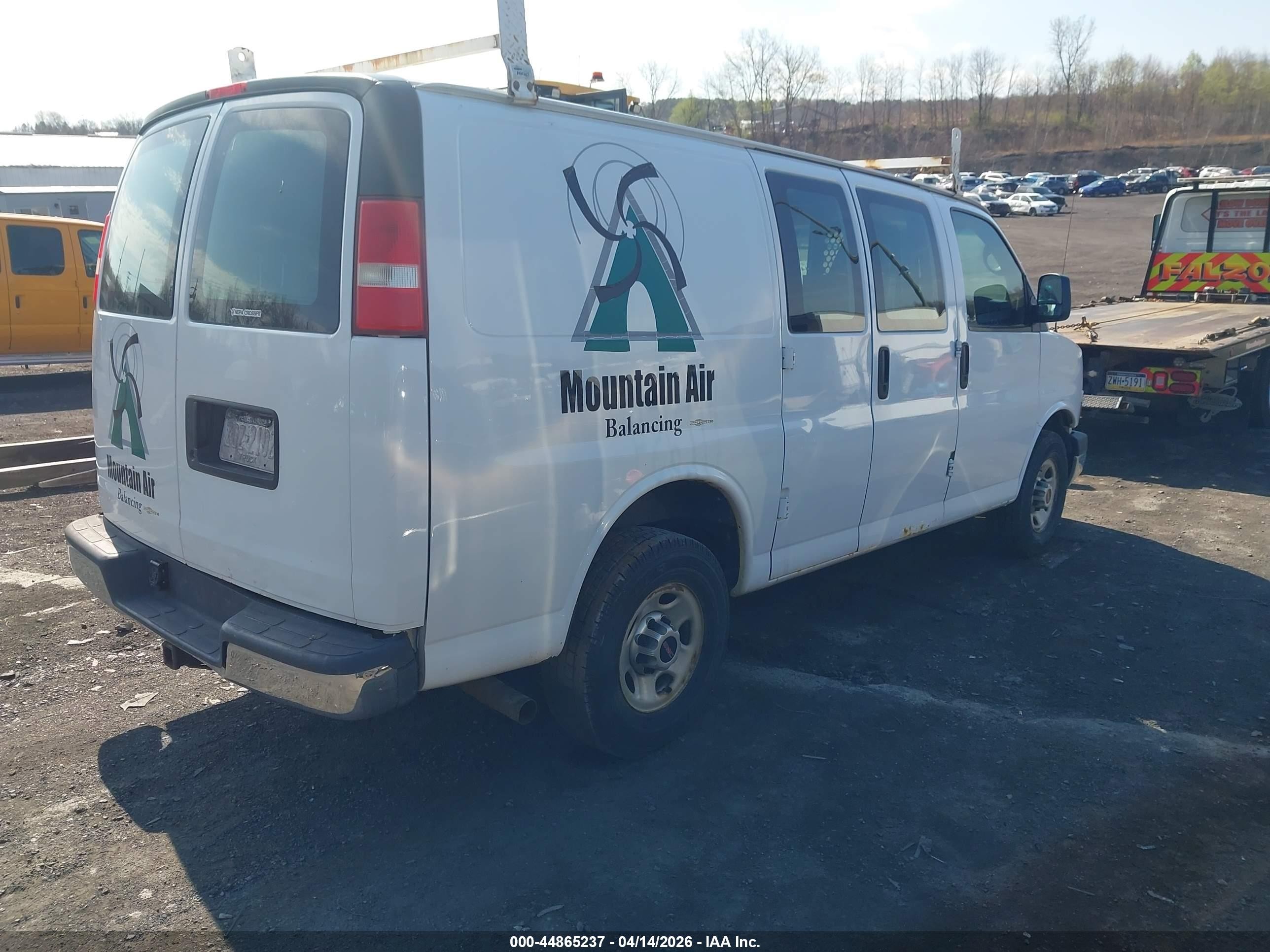 2014 Gmc Savana 2500 Work Van White vin: 1GTW7FCA1E1910092