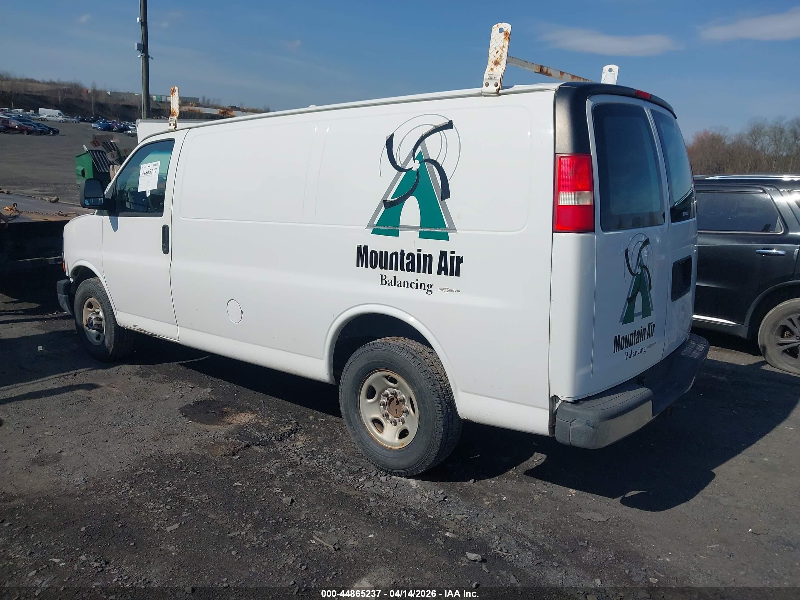 2014 Gmc Savana 2500 Work Van White vin: 1GTW7FCA1E1910092