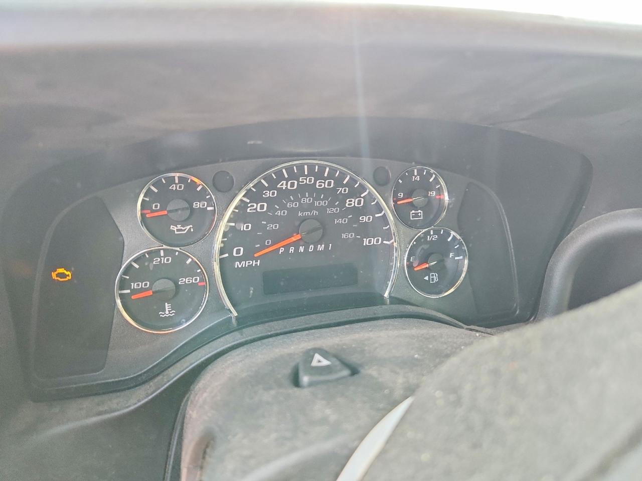2011 Gmc Savana G2500 Белый vin: 1GTW7FCA2B1135281