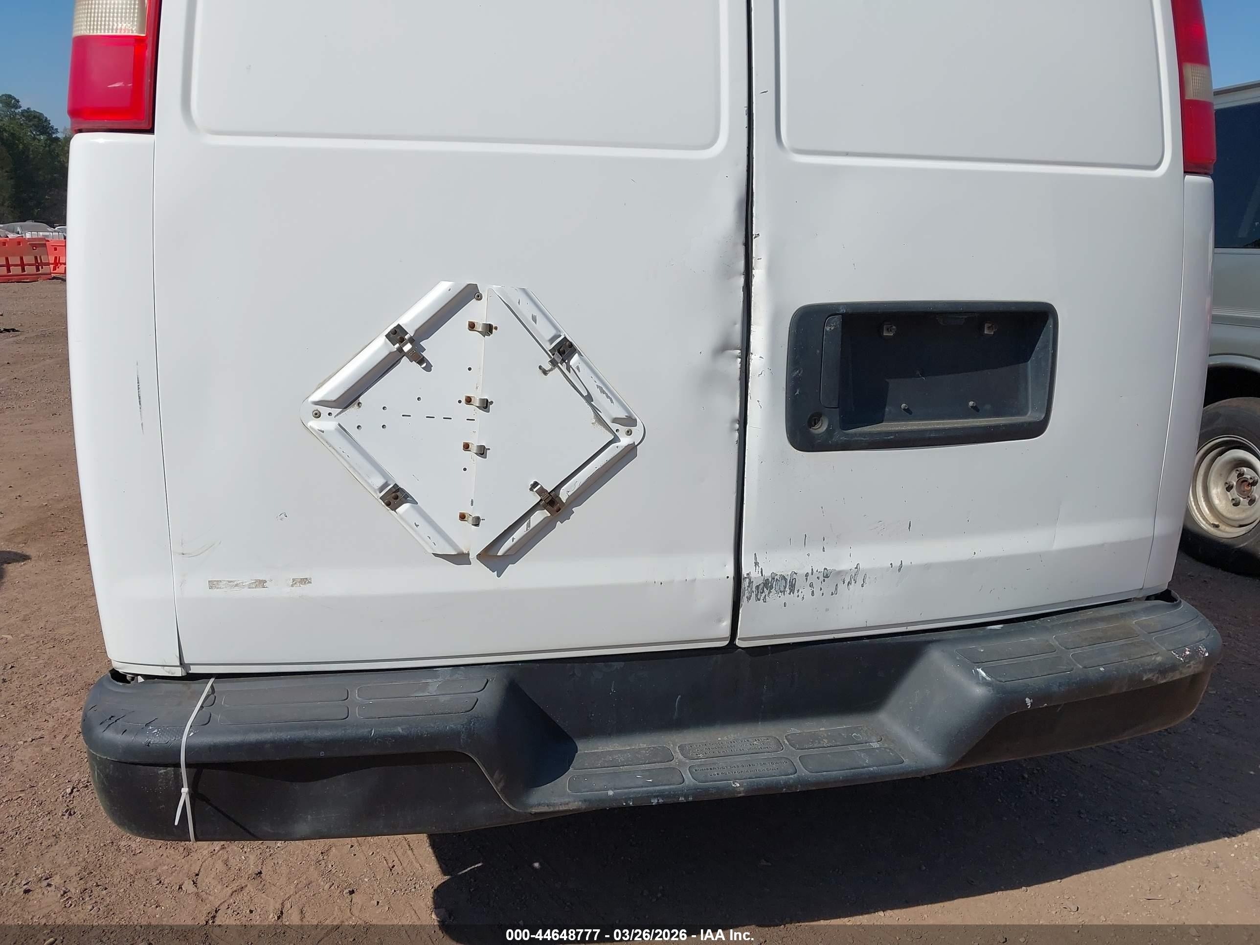 2012 Gmc Savana 2500 Work Van White vin: 1GTW7FCA2C1184367