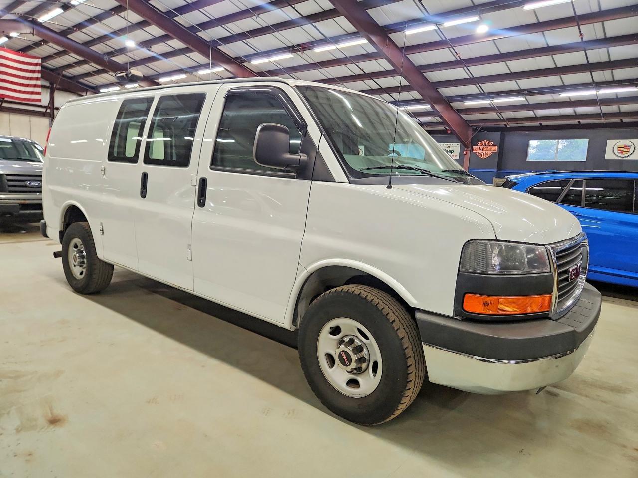 2014 Gmc Savana G2500 Белый vin: 1GTW7FCA2E1132613