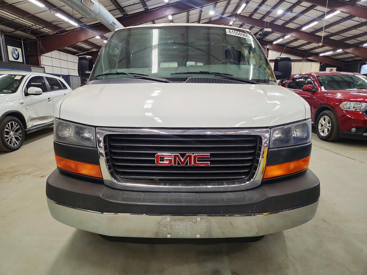 2014 Gmc Savana G2500 Белый vin: 1GTW7FCA2E1132613