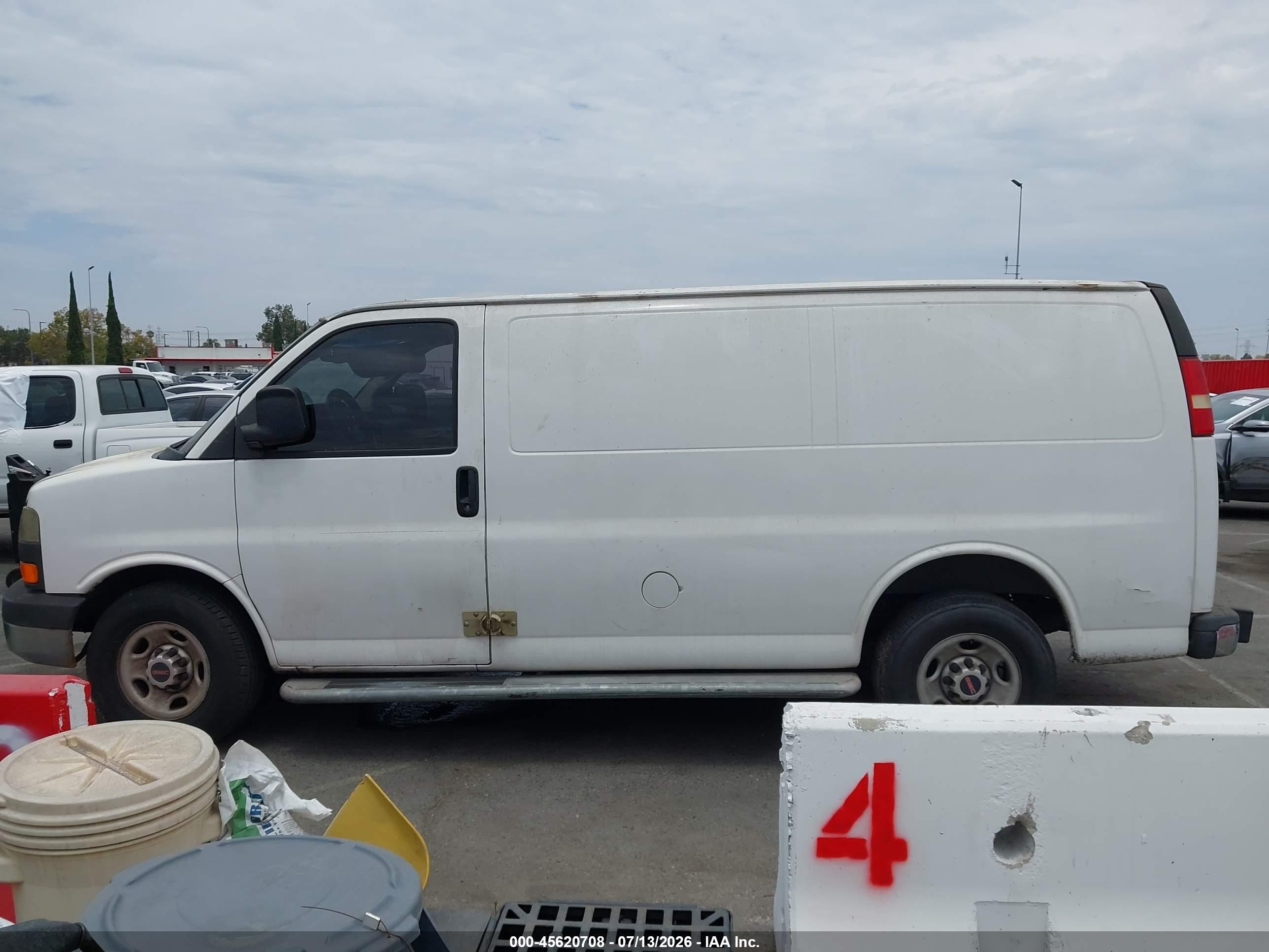 2014 Gmc Savana 2500 Work Van White vin: 1GTW7FCA3E1915567