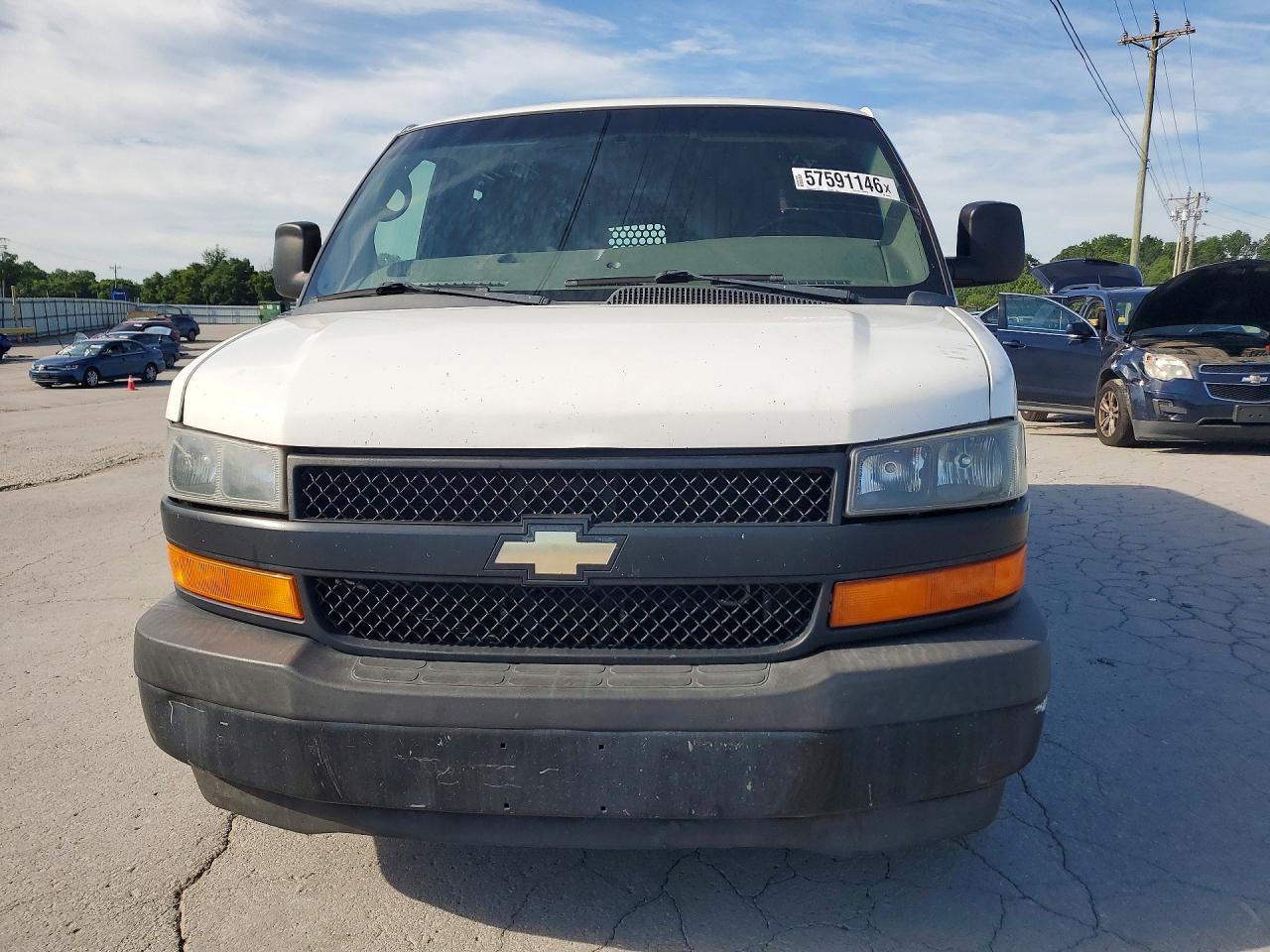 2014 Gmc Savana G2500 White vin: 1GTW7FCA4E1904030