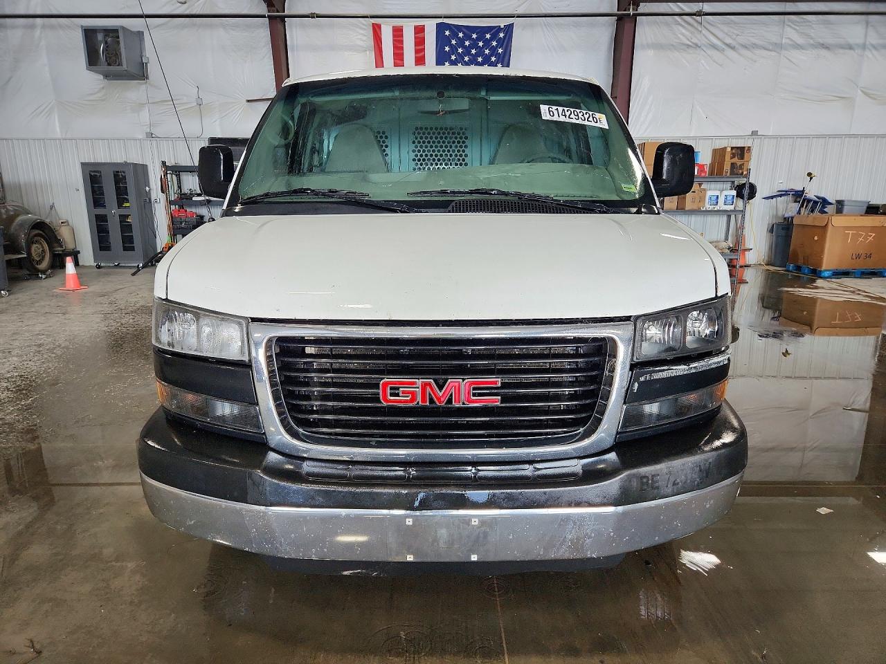 2014 Gmc Savana G2500 Белый vin: 1GTW7FCA4E1913679