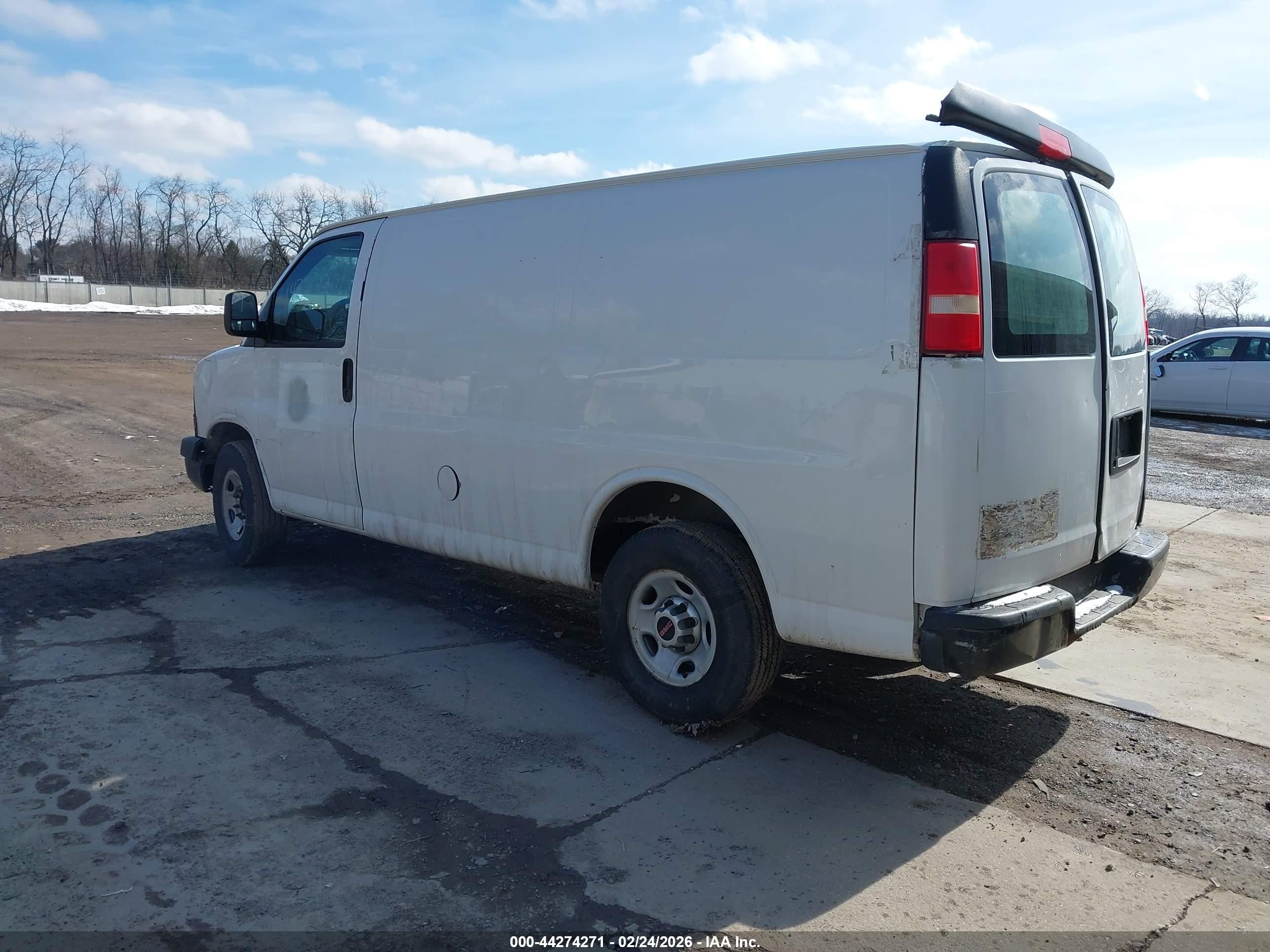 2013 Gmc Savana 2500 Work Van Белый vin: 1GTW7FCA9D1158303