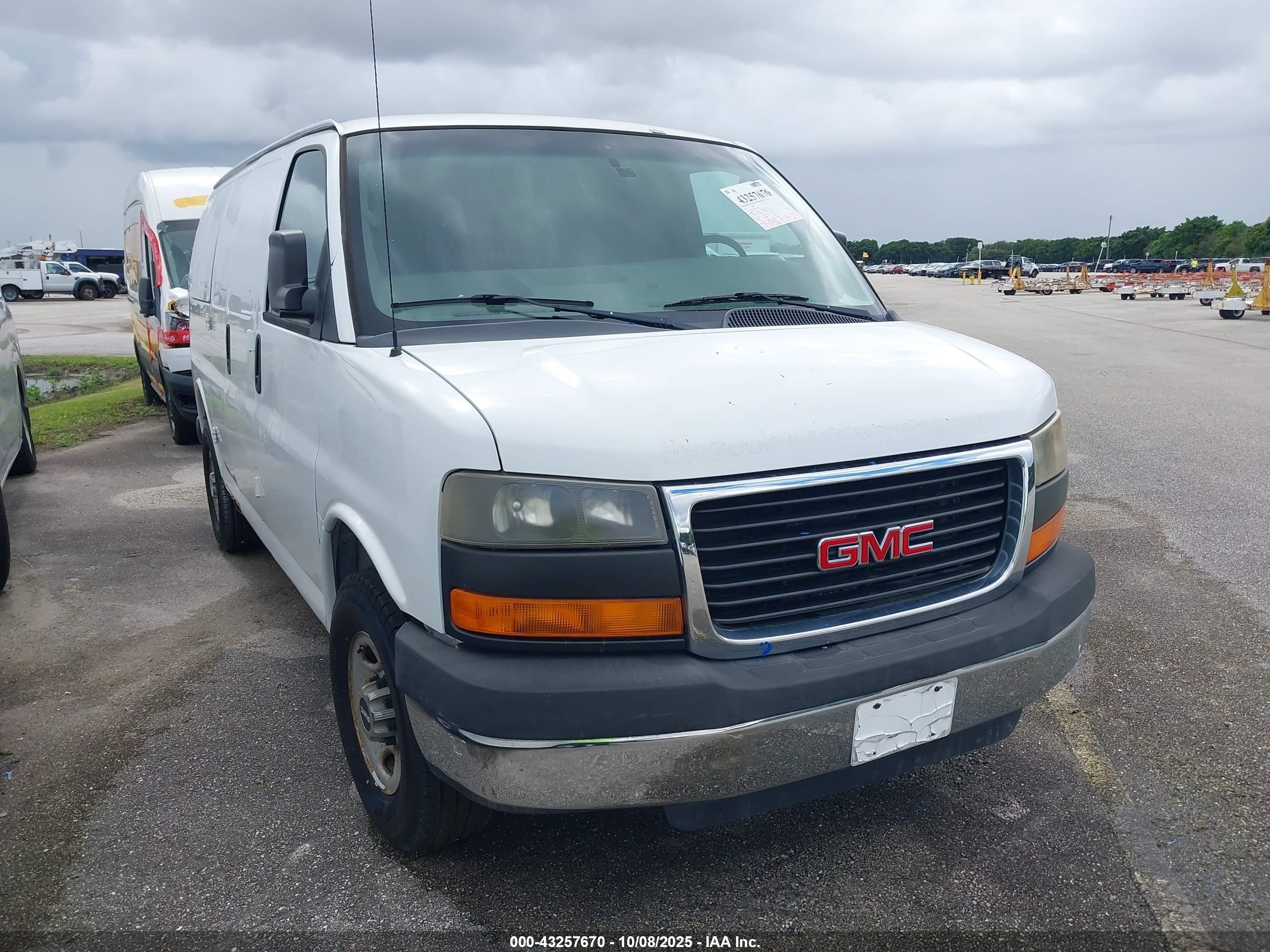 1GTW7FCAXB1110418