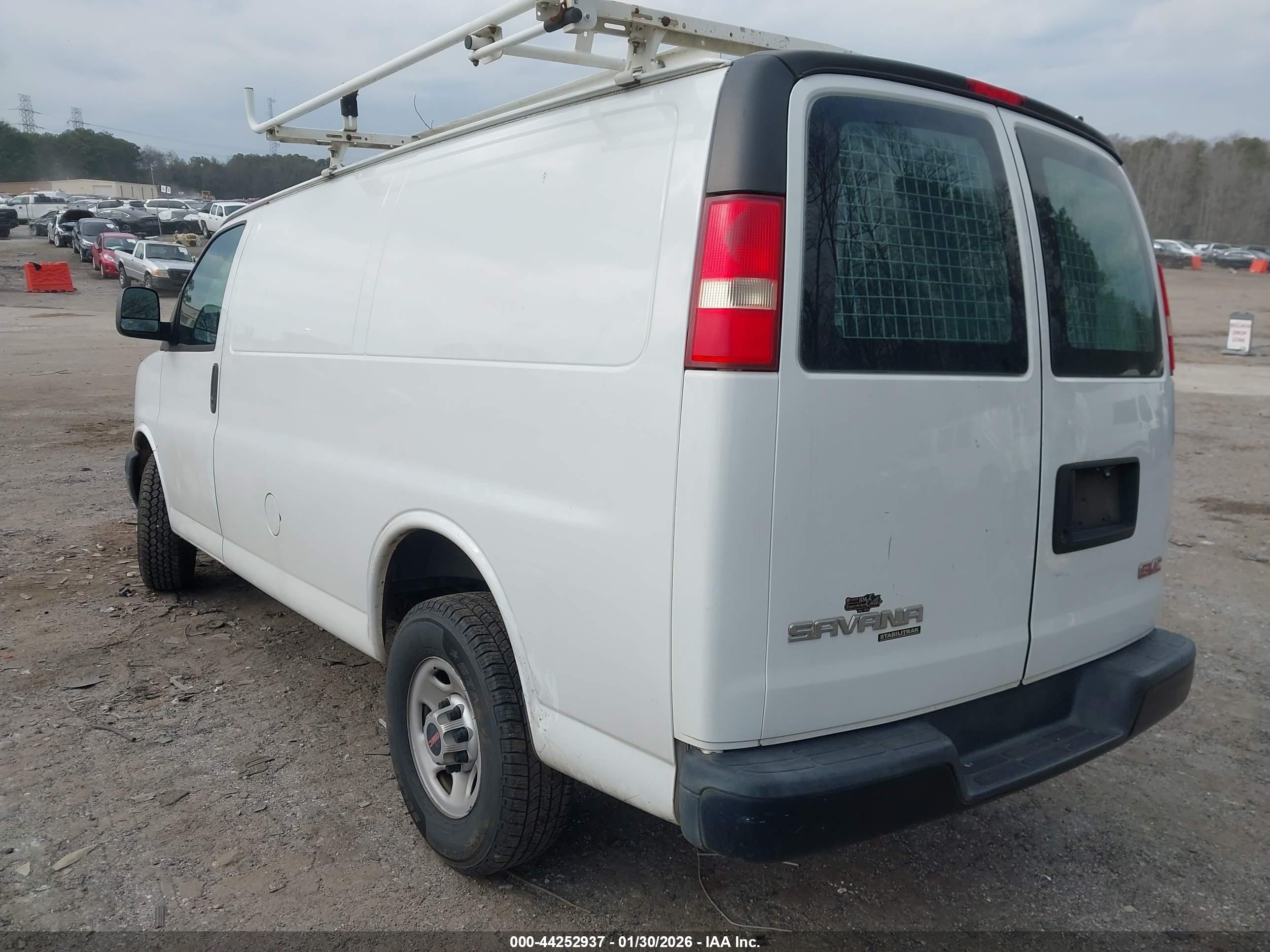 2015 Gmc Savana 2500 Work Van White vin: 1GTW7FCF0F1246977