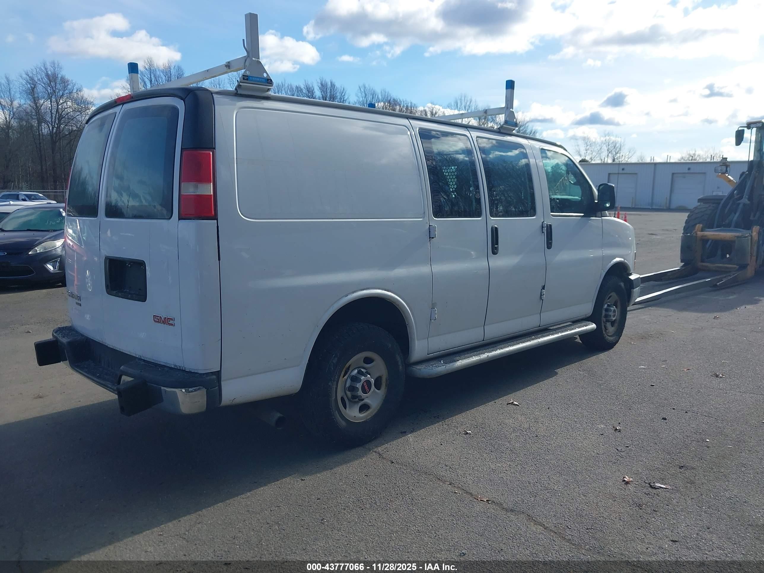 2015 Gmc Savana 2500 Work Van White vin: 1GTW7FCF0F1901199